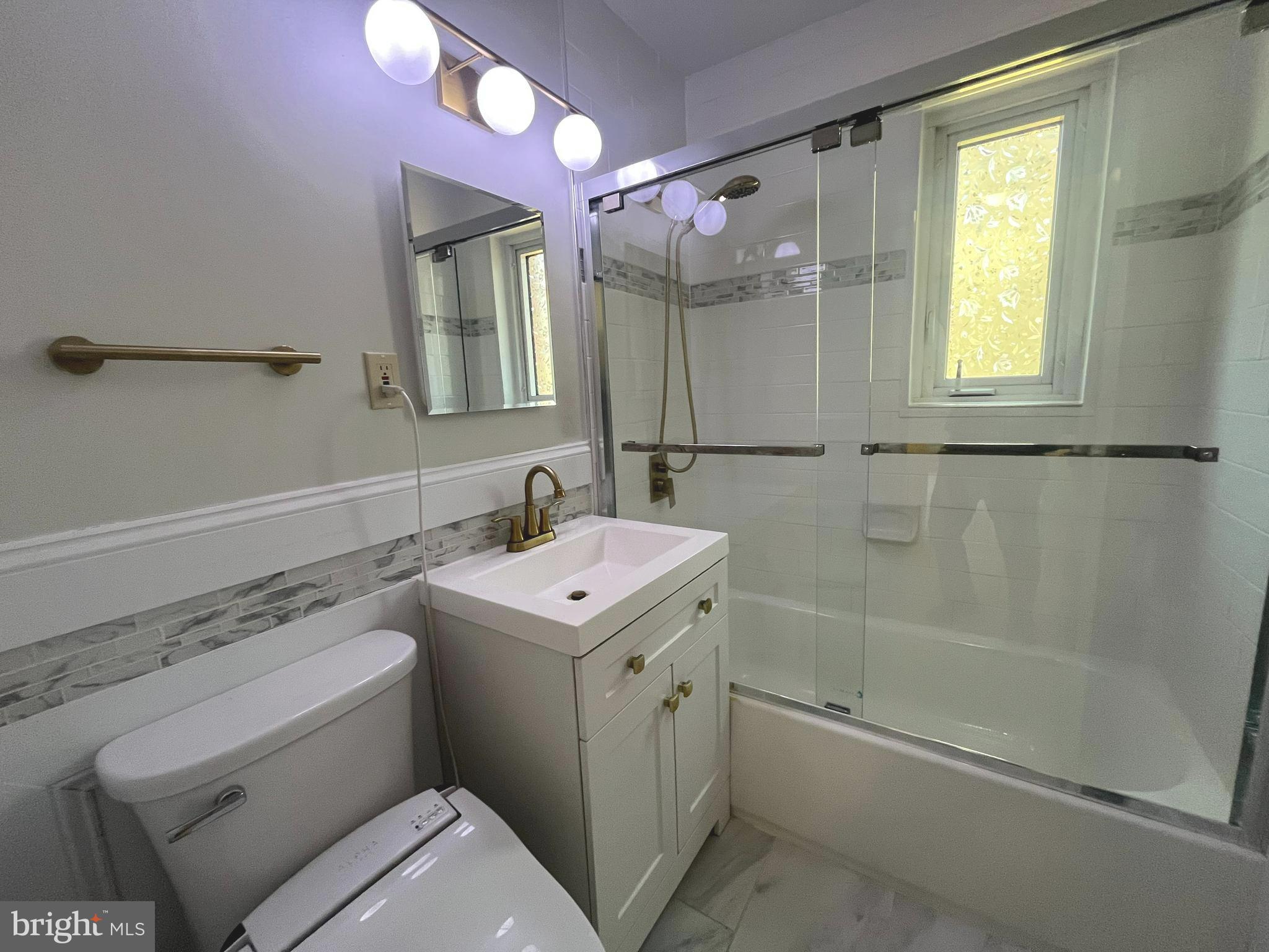 PARKSIDE CONDOMINIUMS - Residential