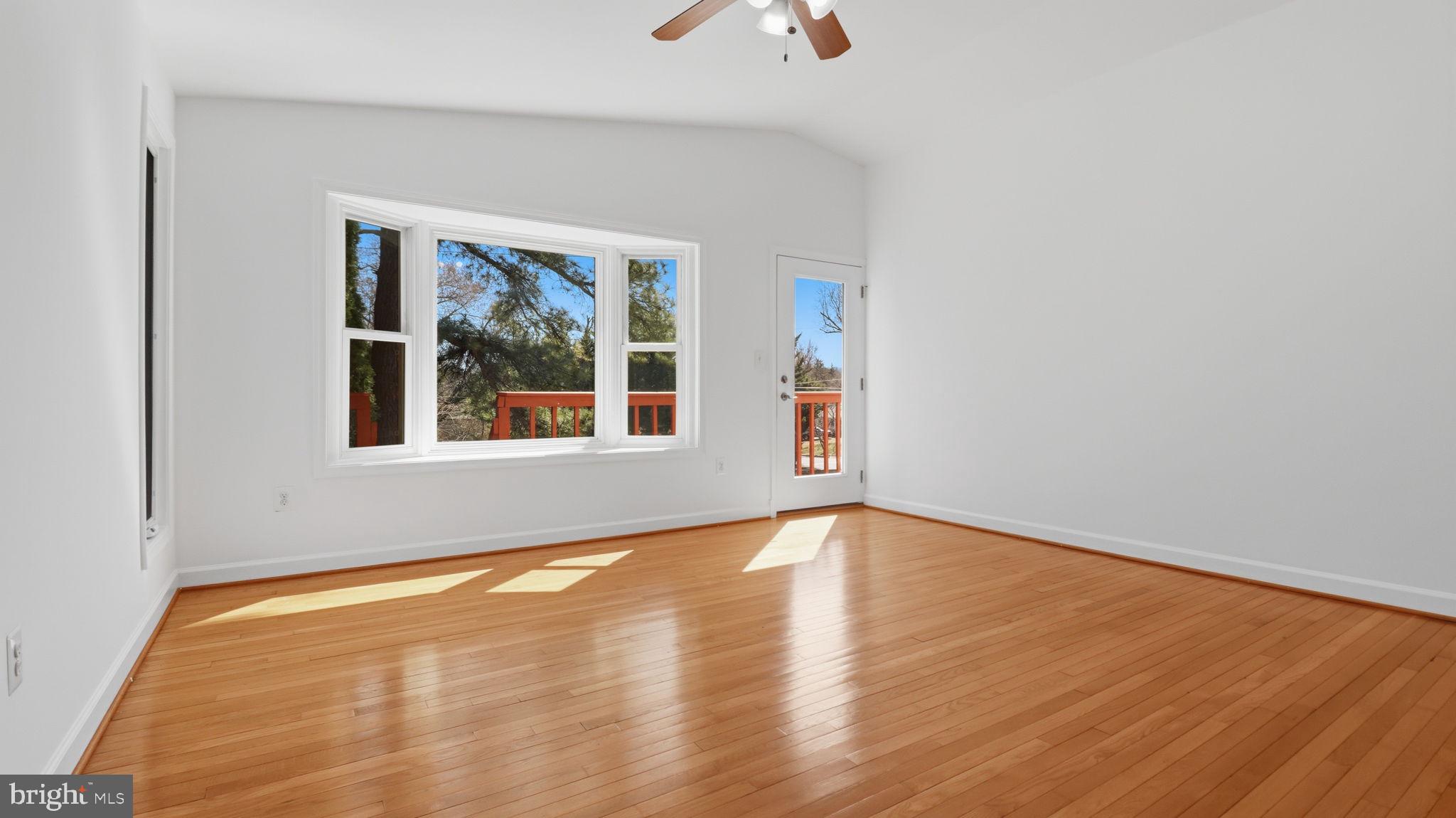 COUNTRY CLUB HILLS - Residential