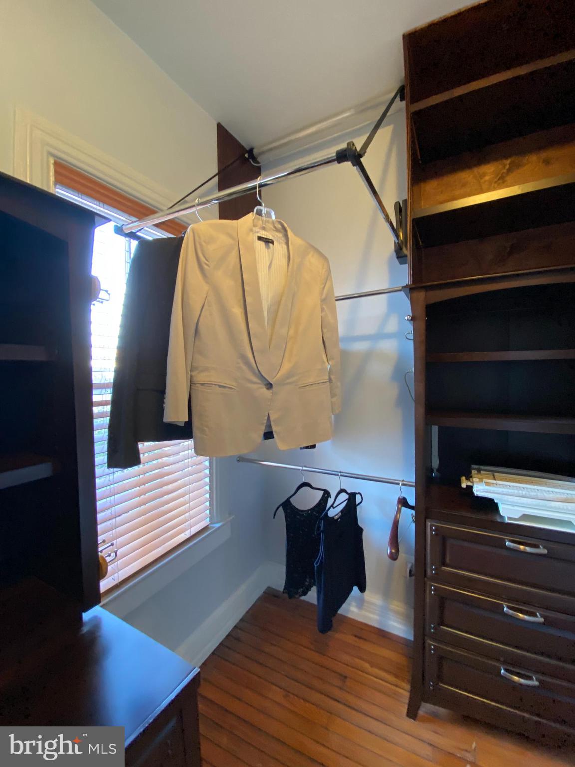 OLD TOWN ALEXANDRIA - Residential