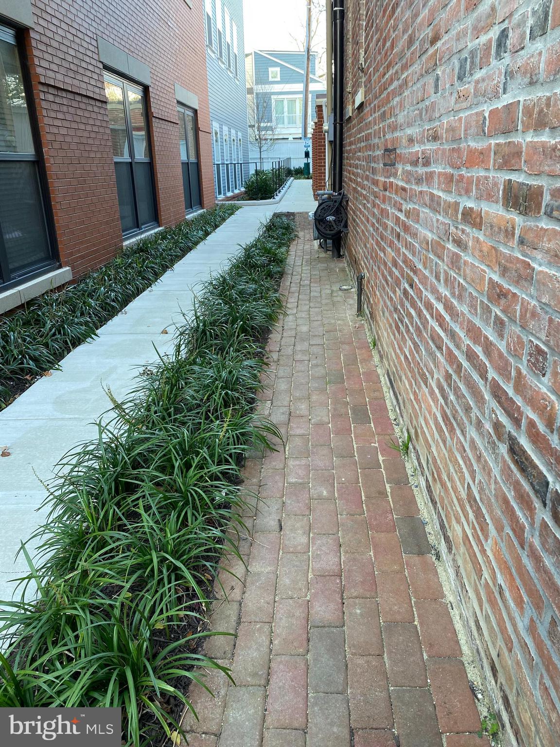 OLD TOWN ALEXANDRIA - Residential