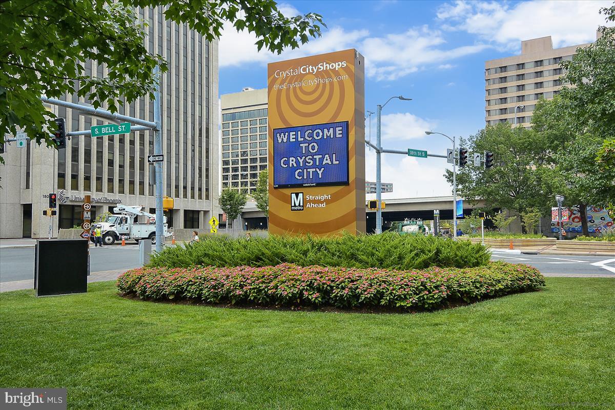 OLD TOWN ALEXANDRIA - Residential