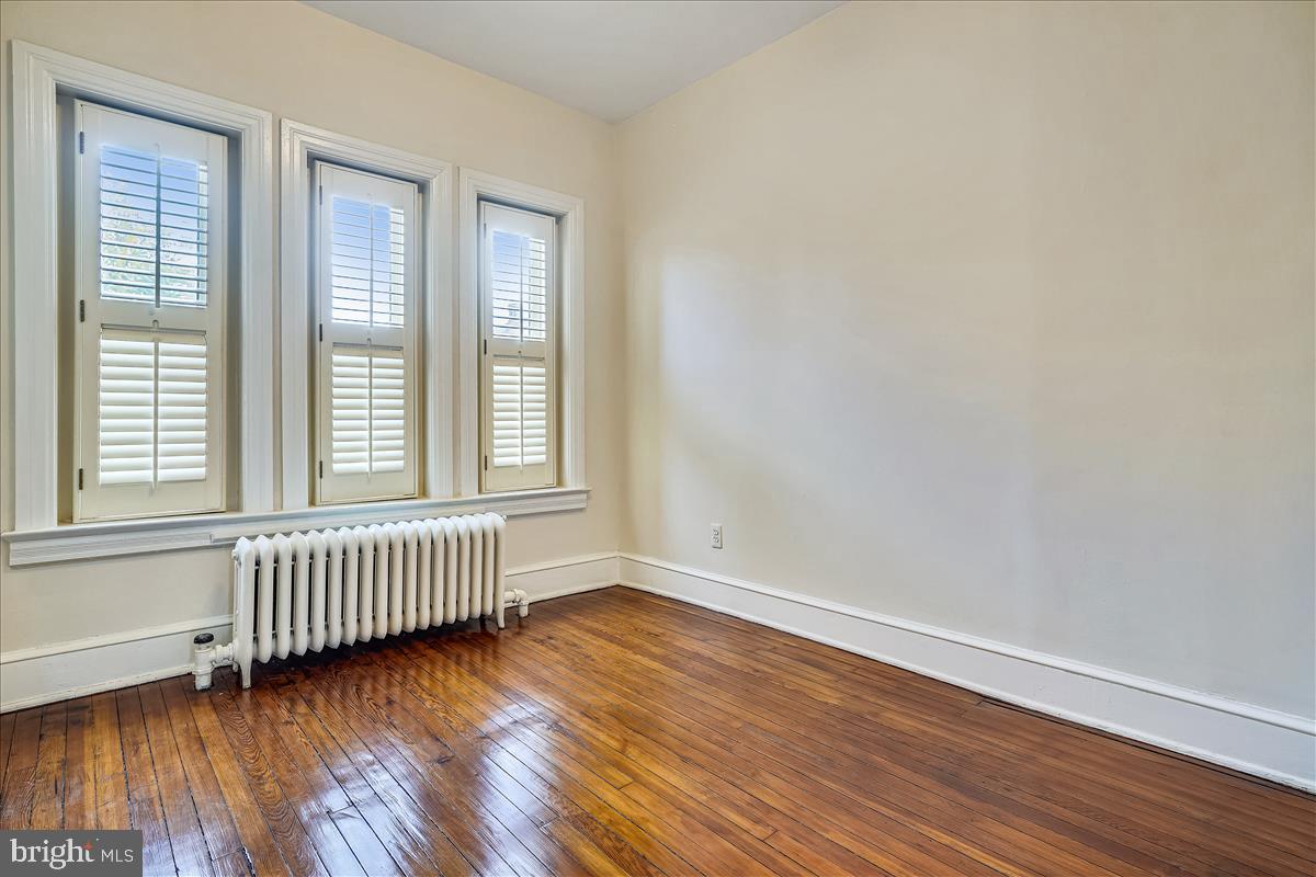 OLD TOWN ALEXANDRIA - Residential