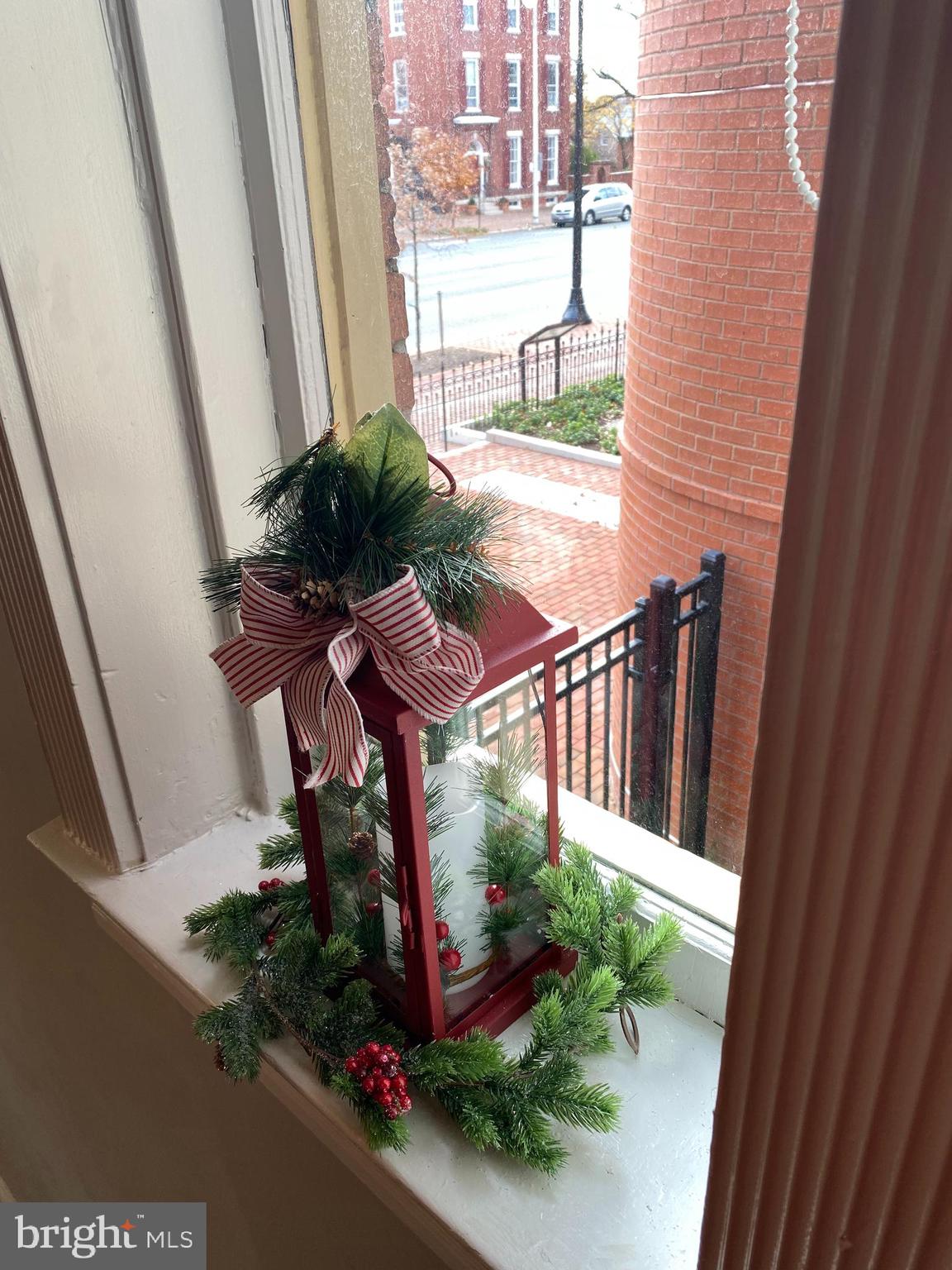 OLD TOWN ALEXANDRIA - Residential