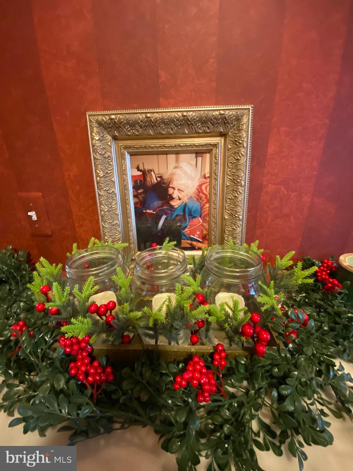 OLD TOWN ALEXANDRIA - Residential