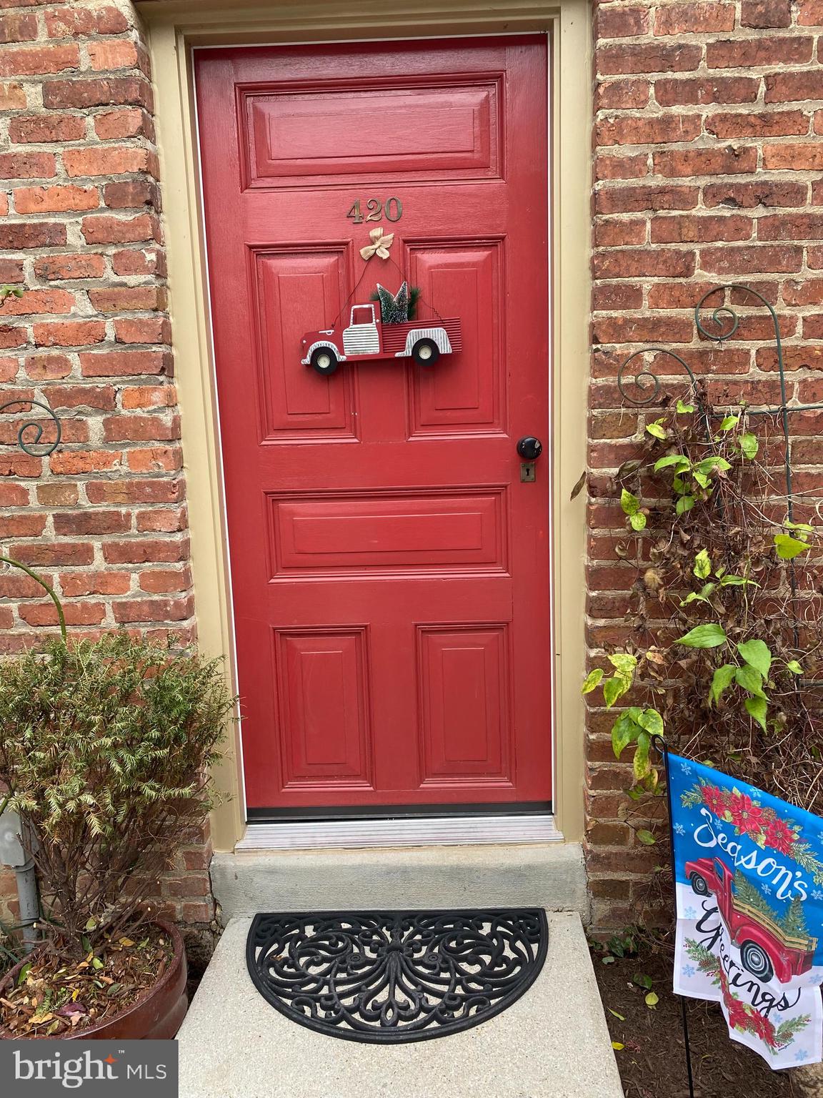 OLD TOWN ALEXANDRIA - Residential