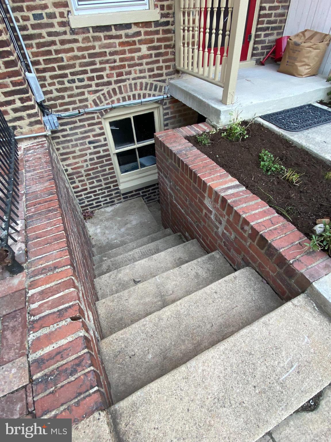 OLD TOWN ALEXANDRIA - Residential