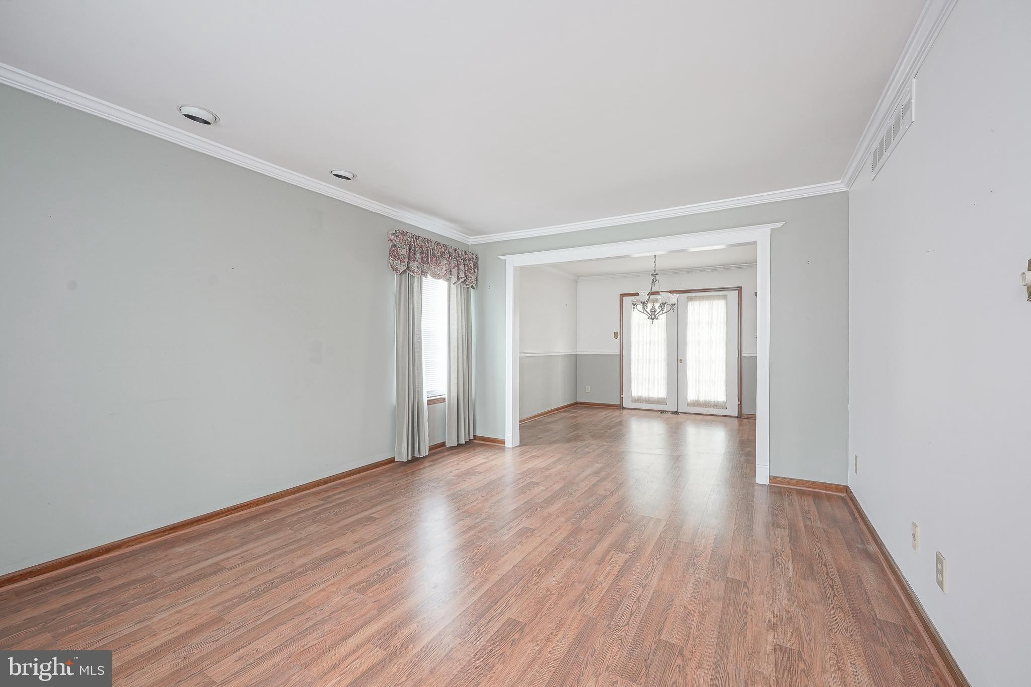 309 DUNDEE DRIVE