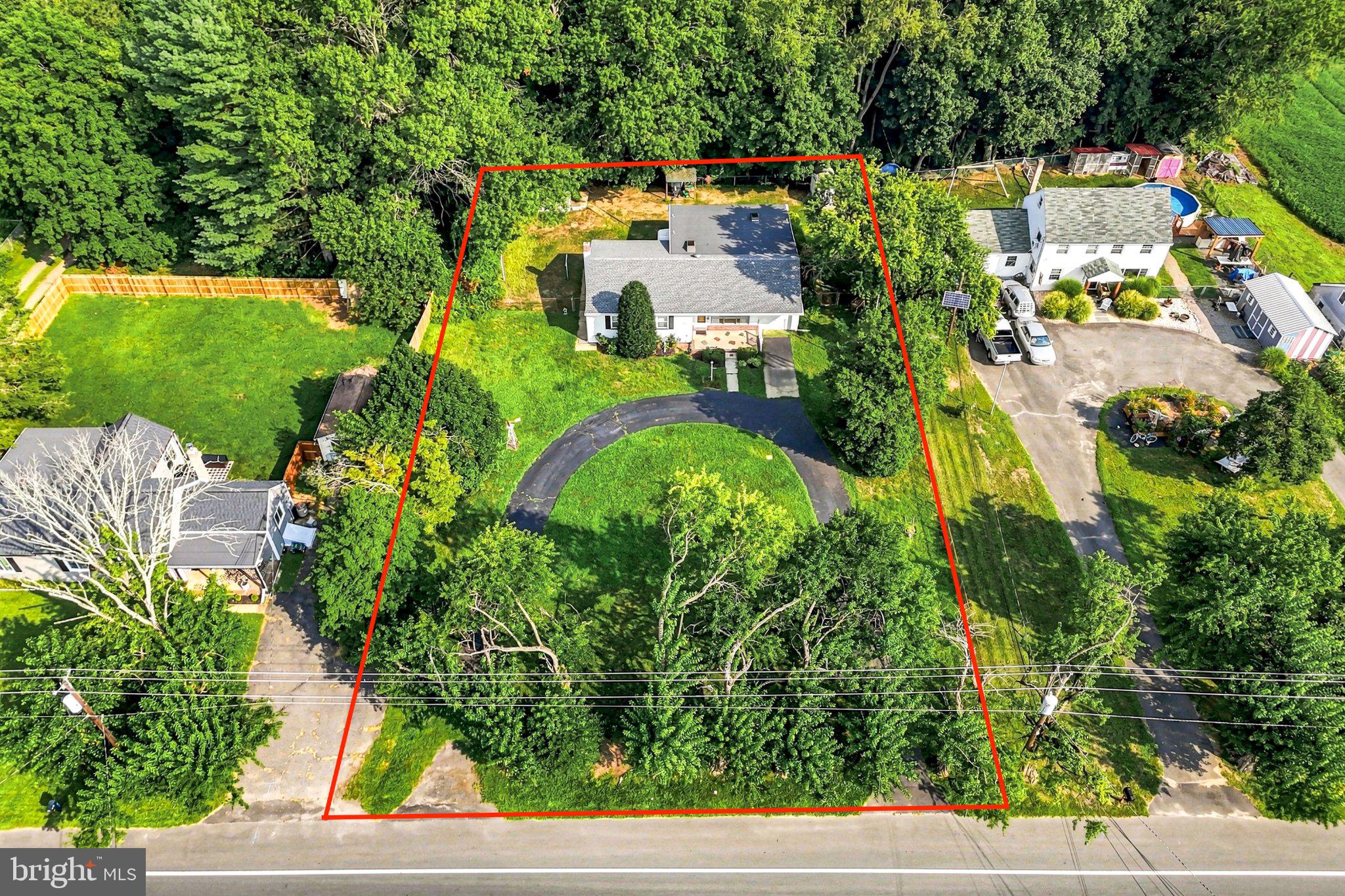 1399 MONMOUTH ROAD