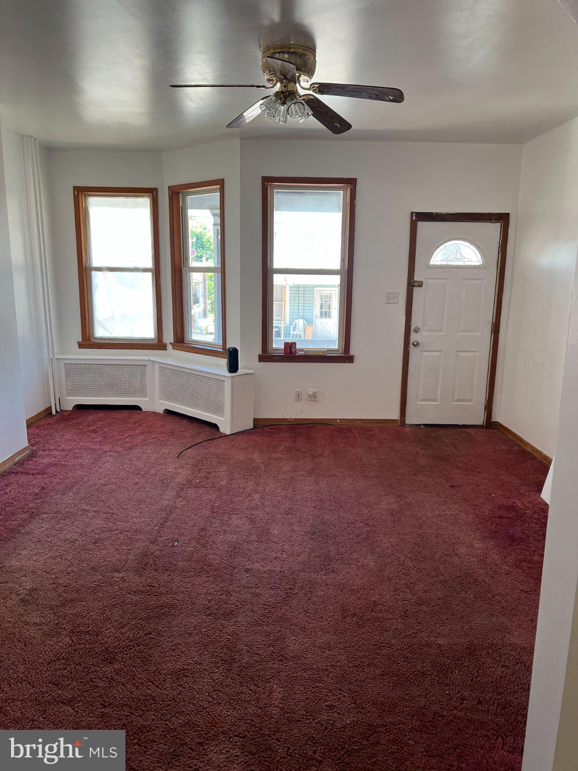 1653 W NORWEGIAN STREET