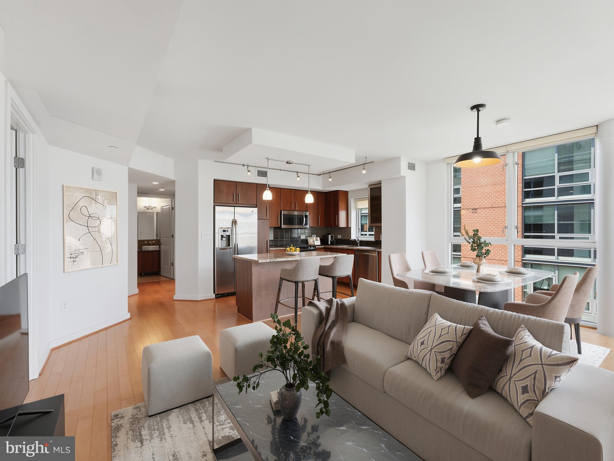 1025 1ST STREET SE 1315