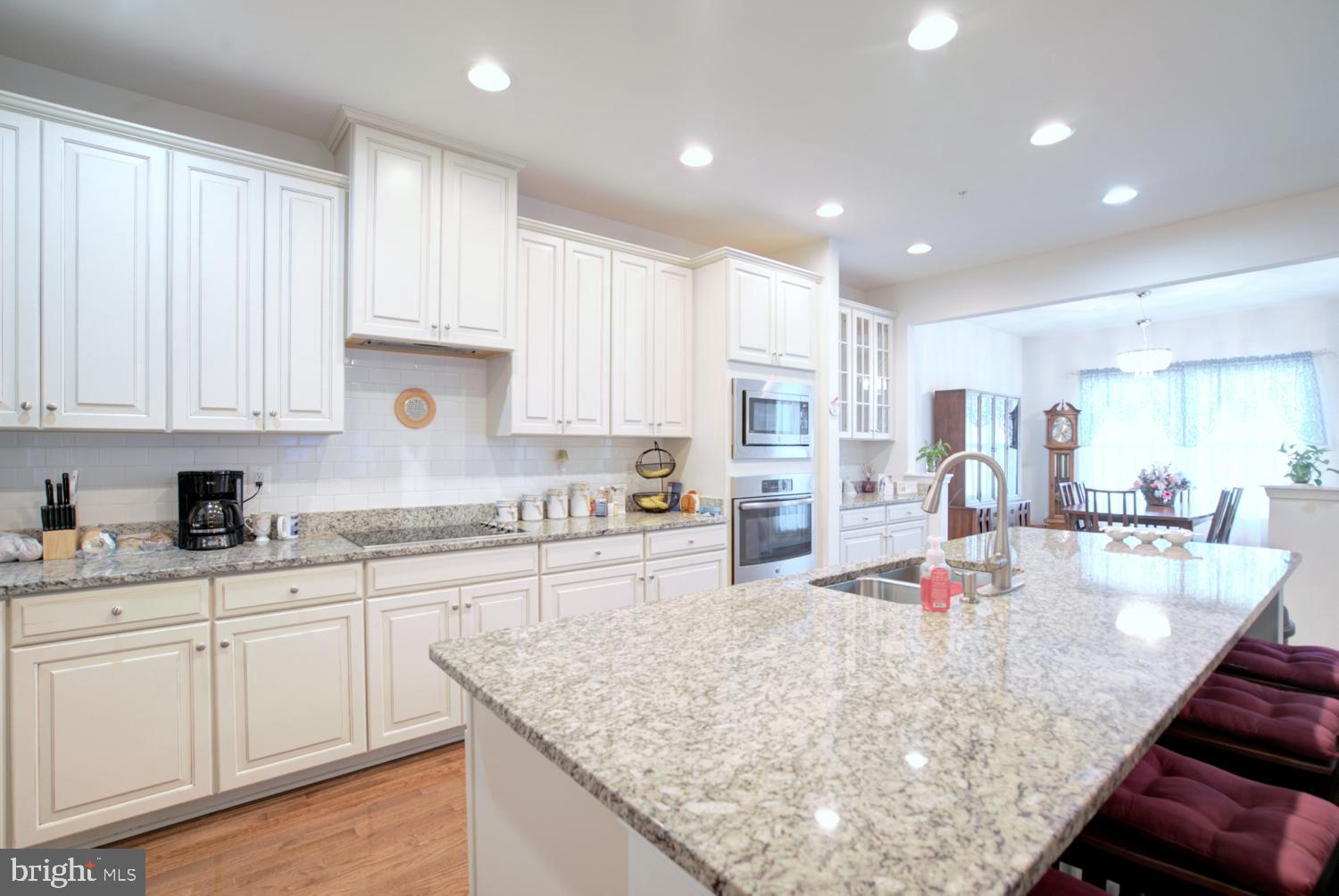 CREEKSIDE VILLAGE AT TANYARD SPRINGS - Residential