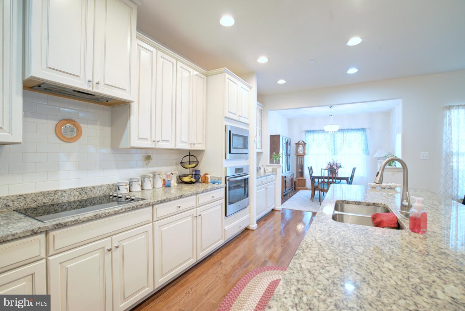 CREEKSIDE VILLAGE AT TANYARD SPRINGS - Residential