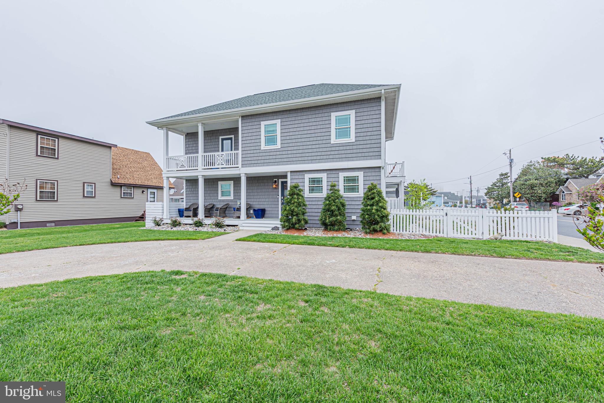 CAINE KEYS II EXT - Residential