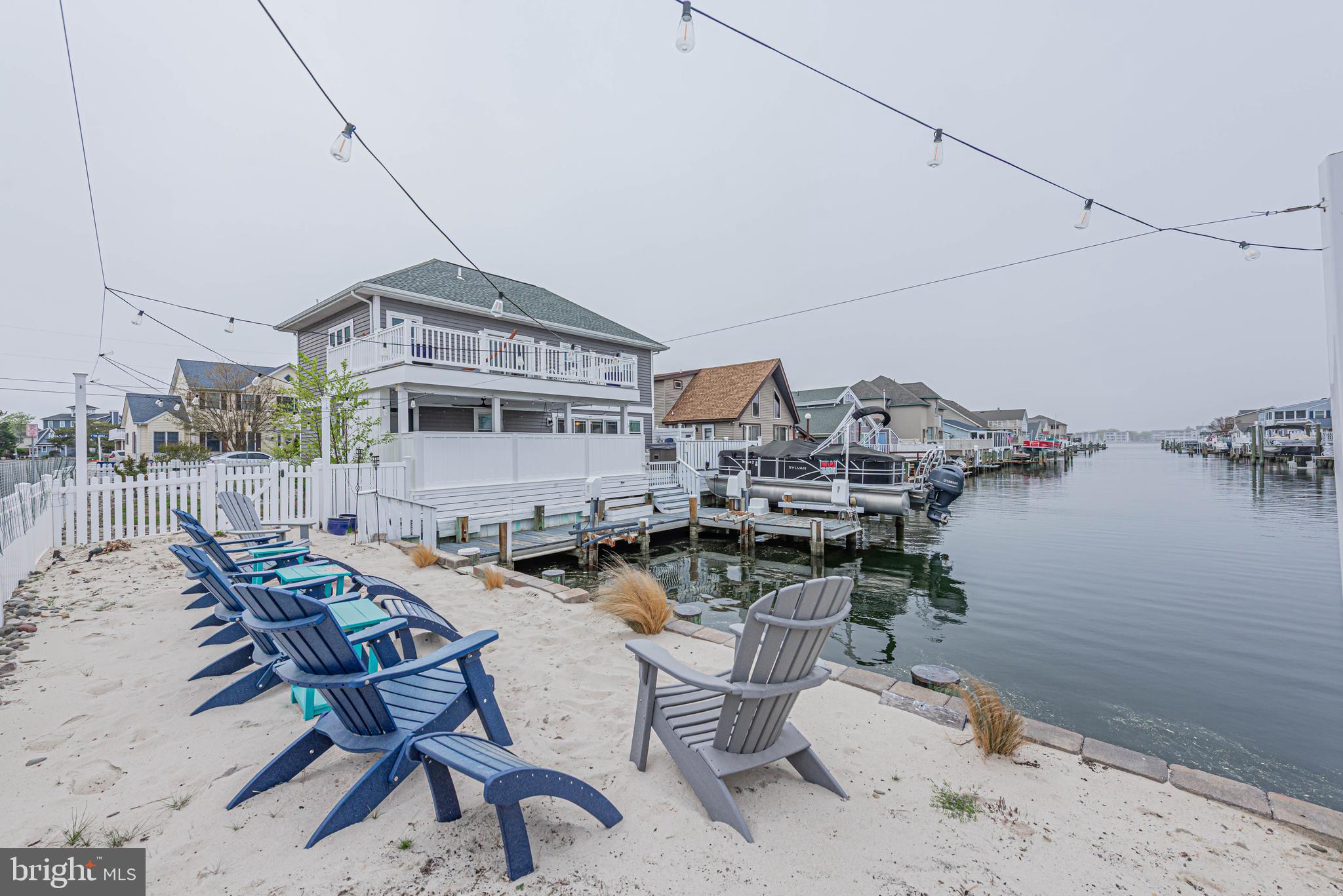 CAINE KEYS II EXT - Residential