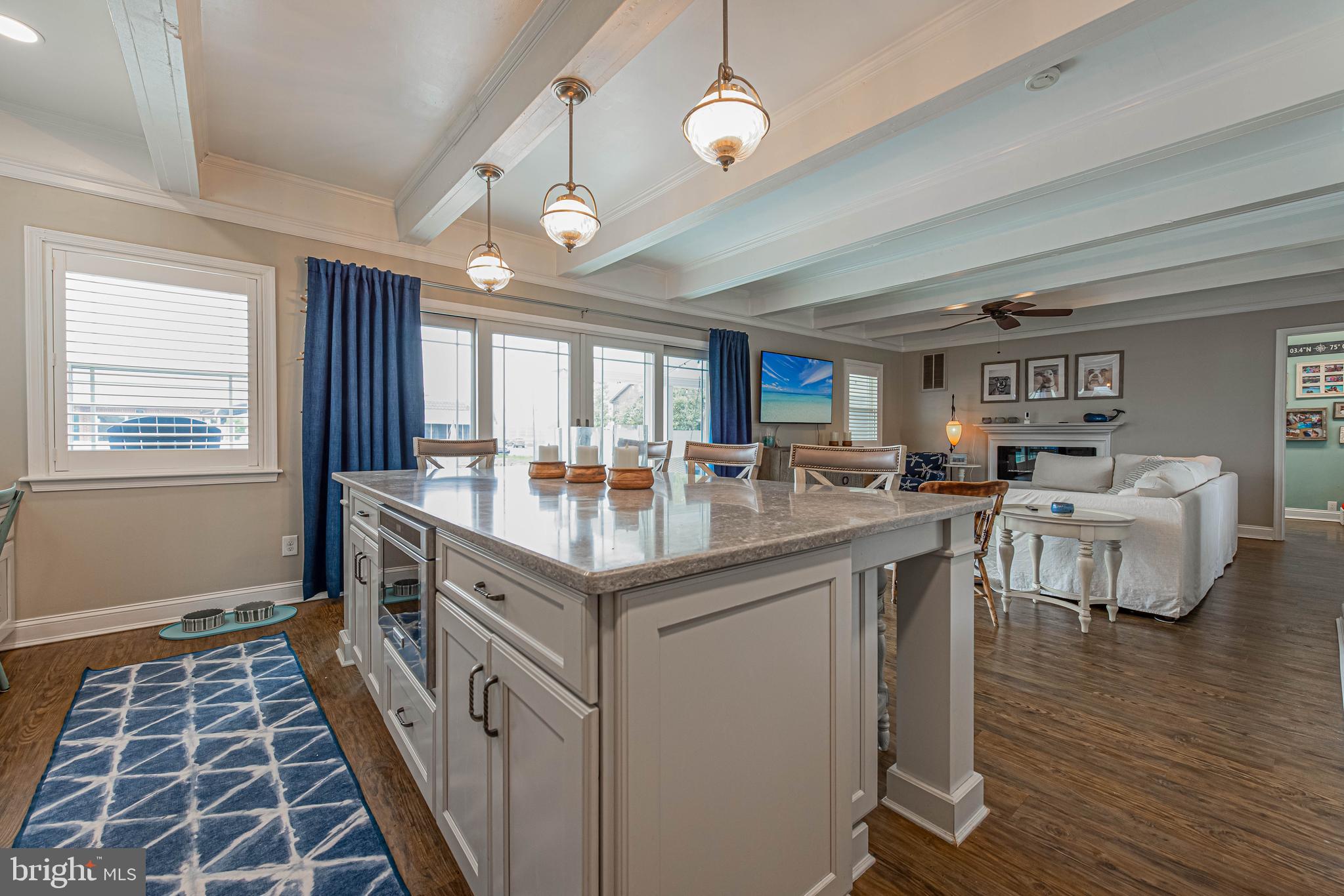 CAINE KEYS II EXT - Residential