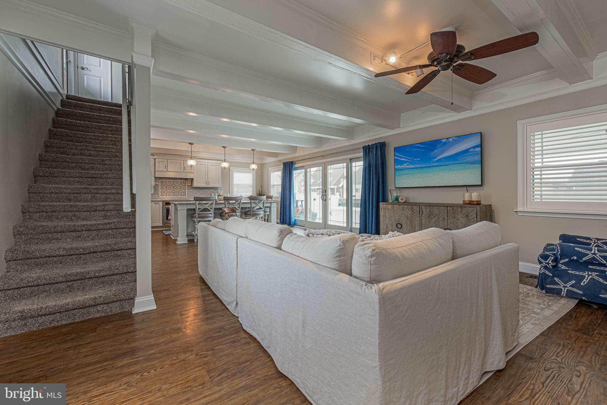 CAINE KEYS II EXT - Residential