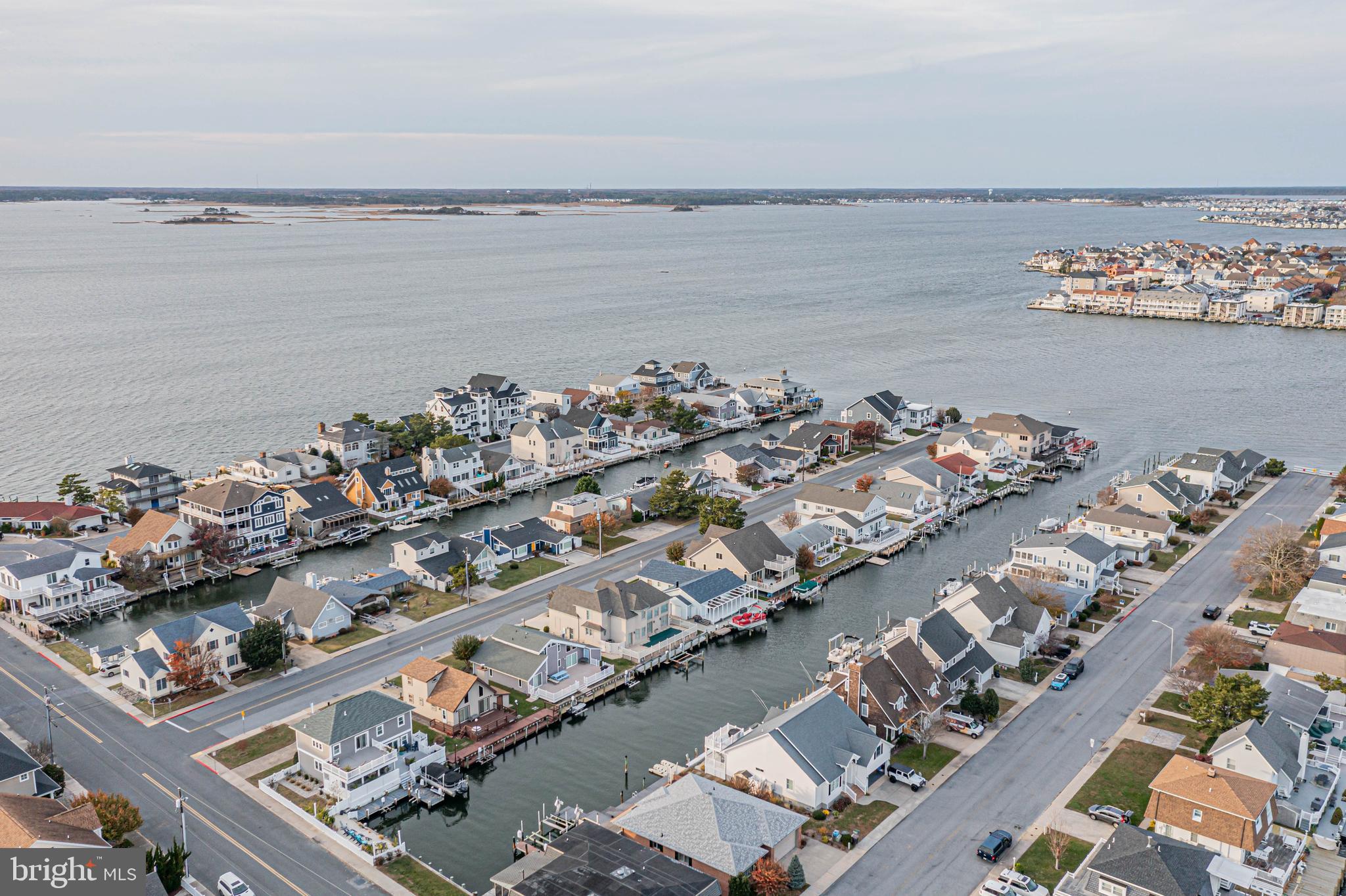 CAINE KEYS II EXT - Residential