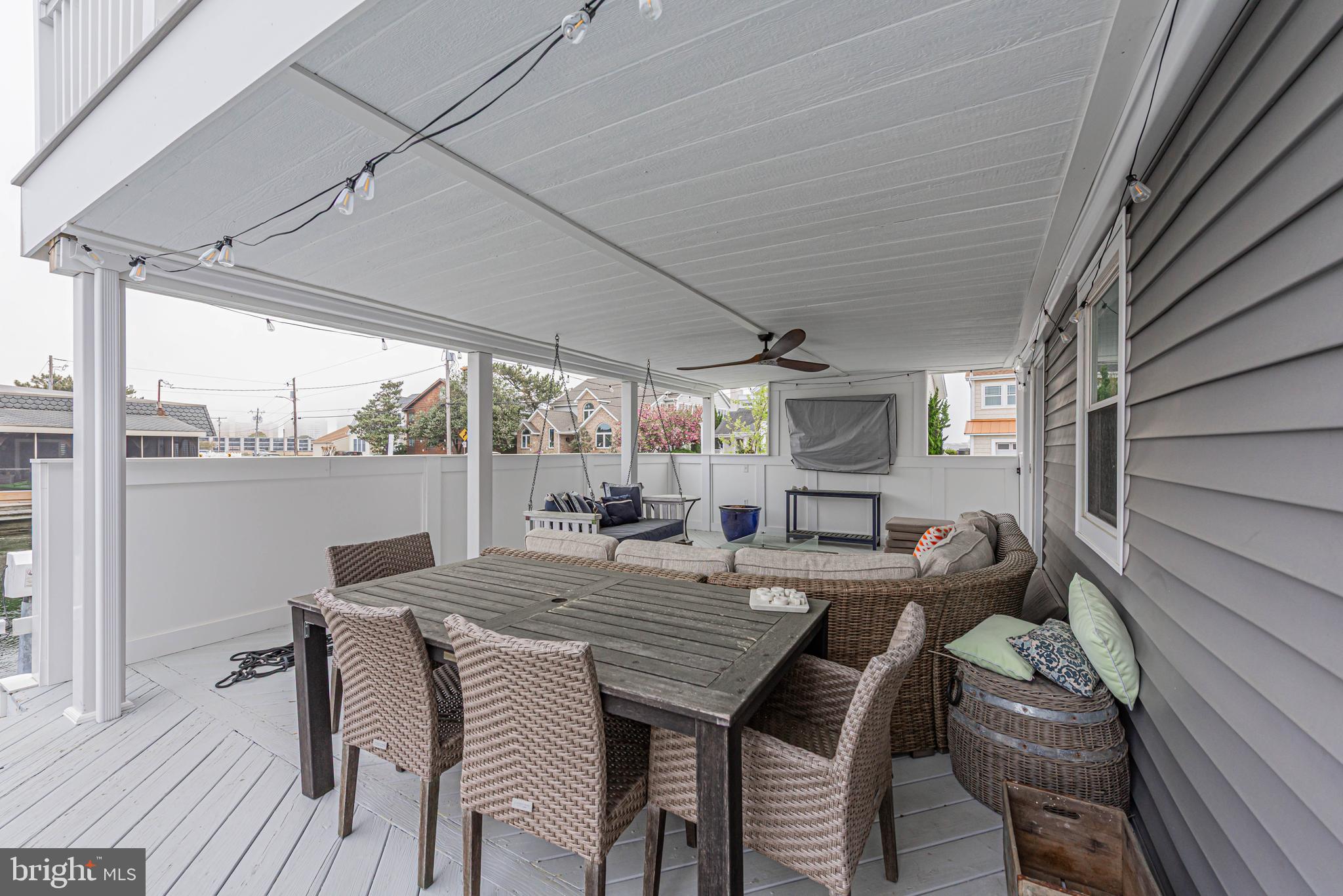 CAINE KEYS II EXT - Residential