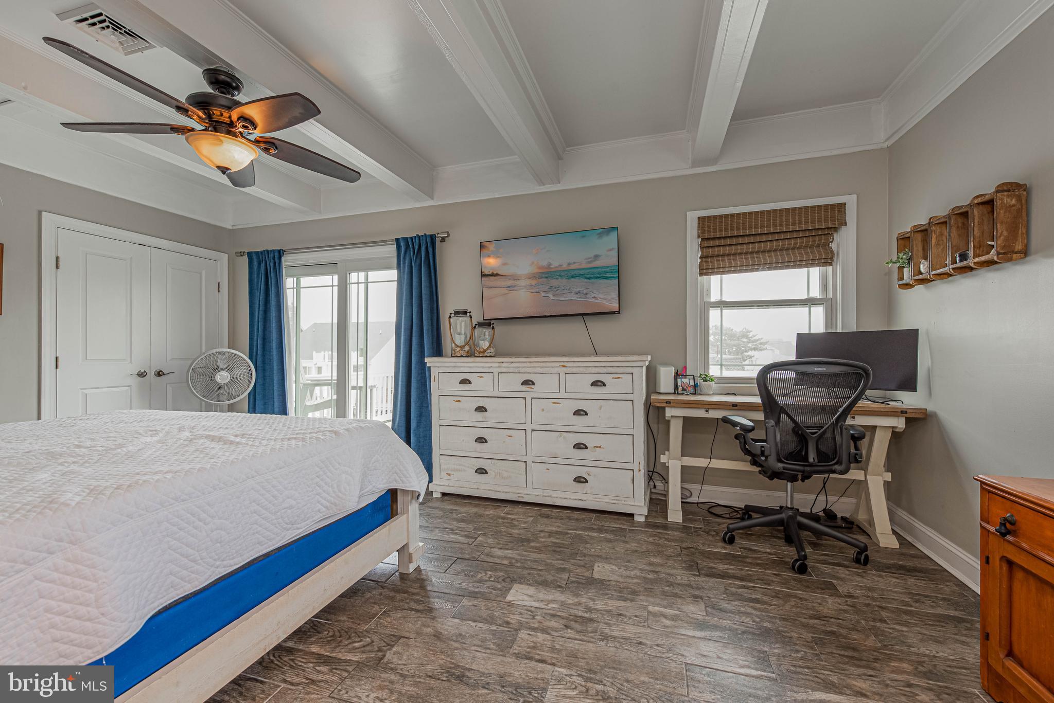 CAINE KEYS II EXT - Residential