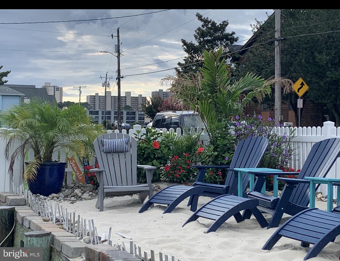 CAINE KEYS II EXT - Residential