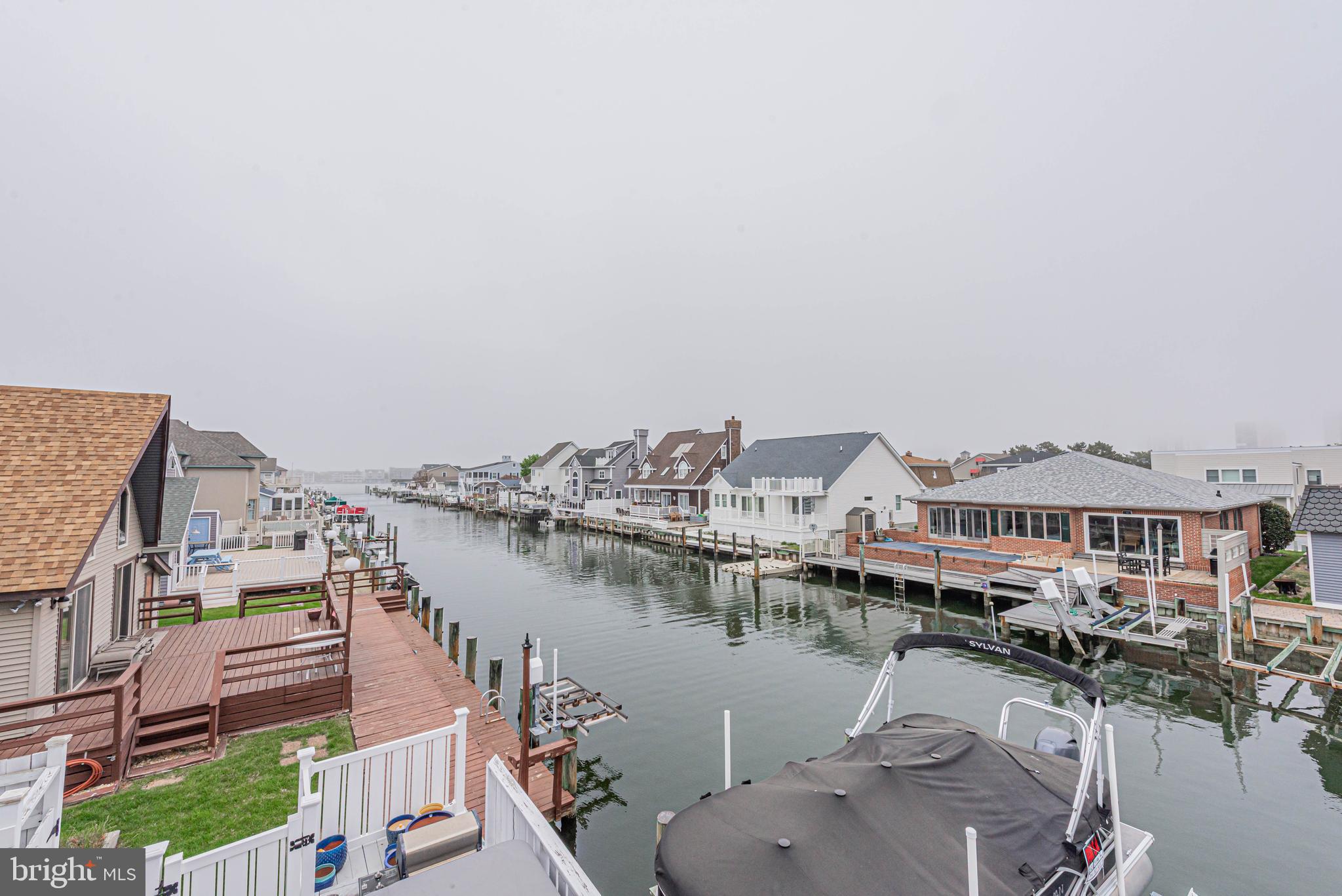 CAINE KEYS II EXT - Residential