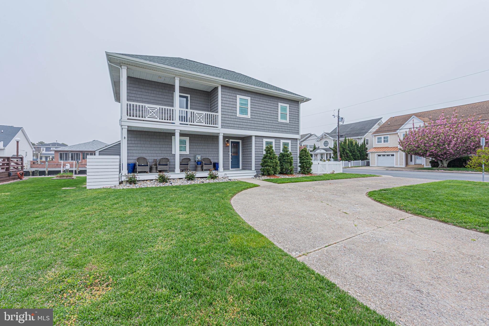 CAINE KEYS II EXT - Residential