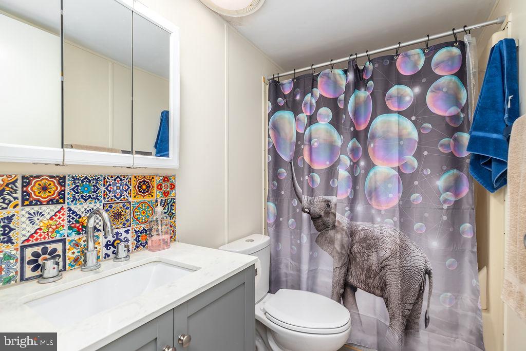 FRANKFORD - Residential