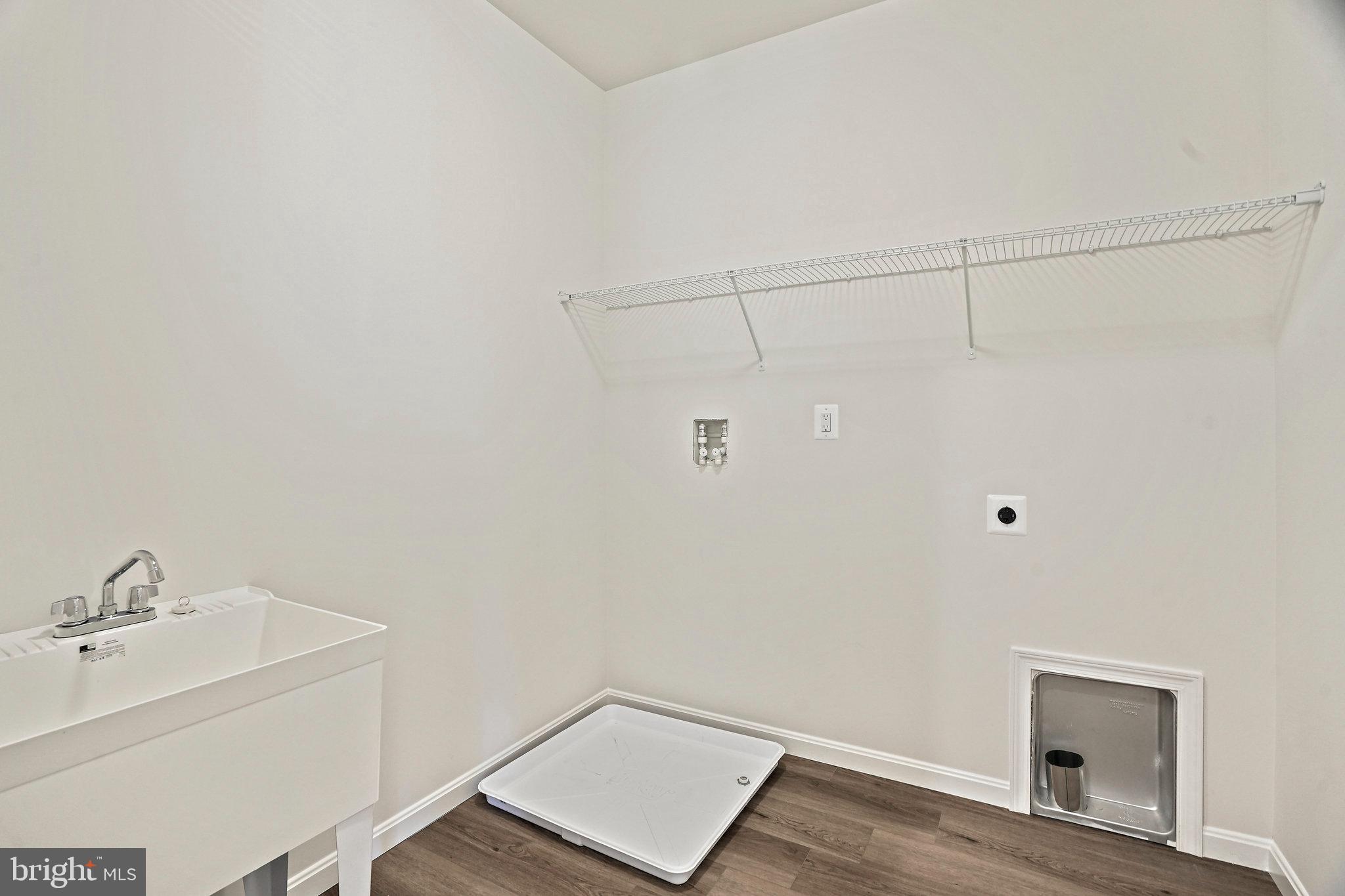 VINCENT ESTATES - Residential