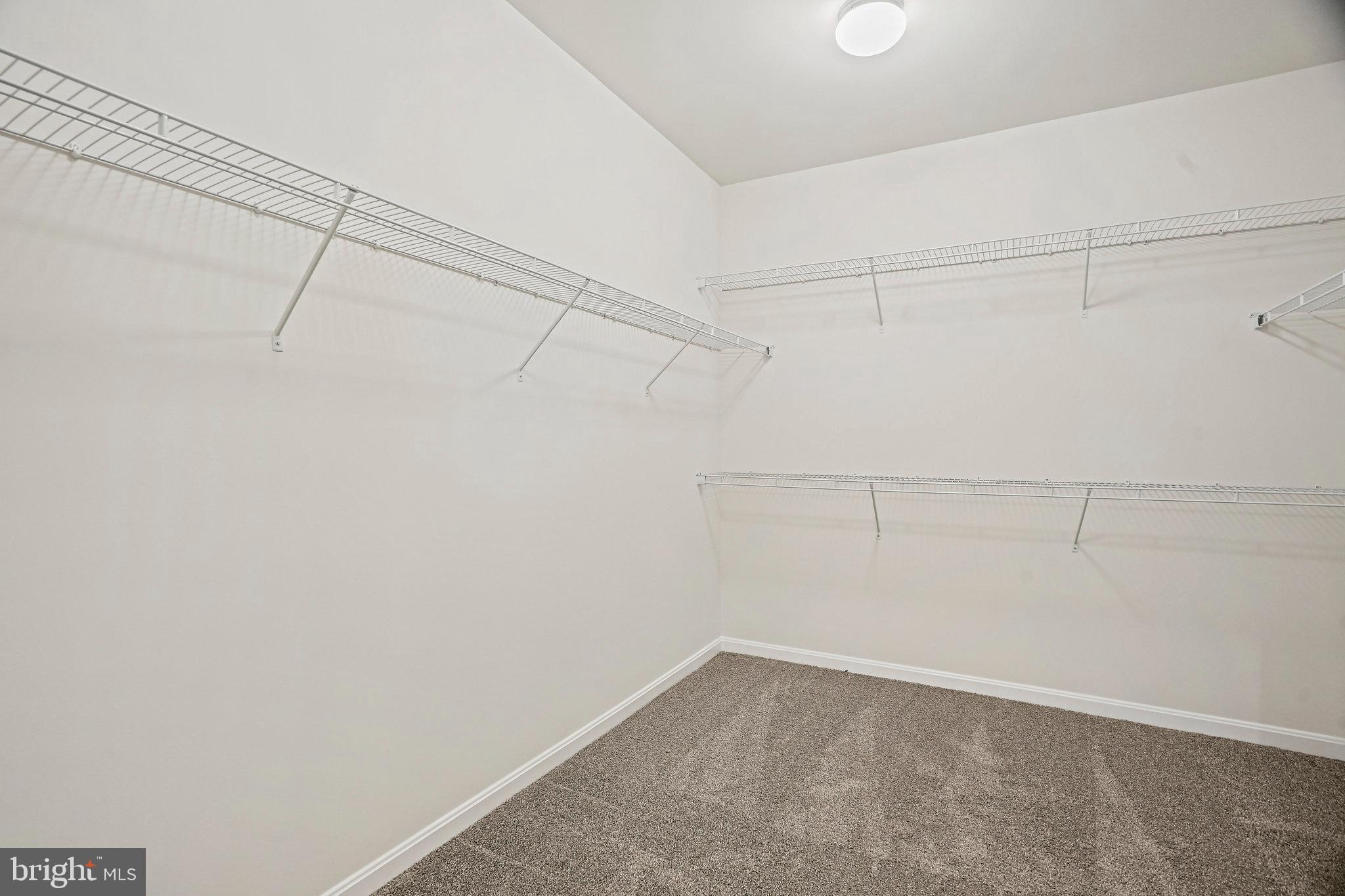 VINCENT ESTATES - Residential