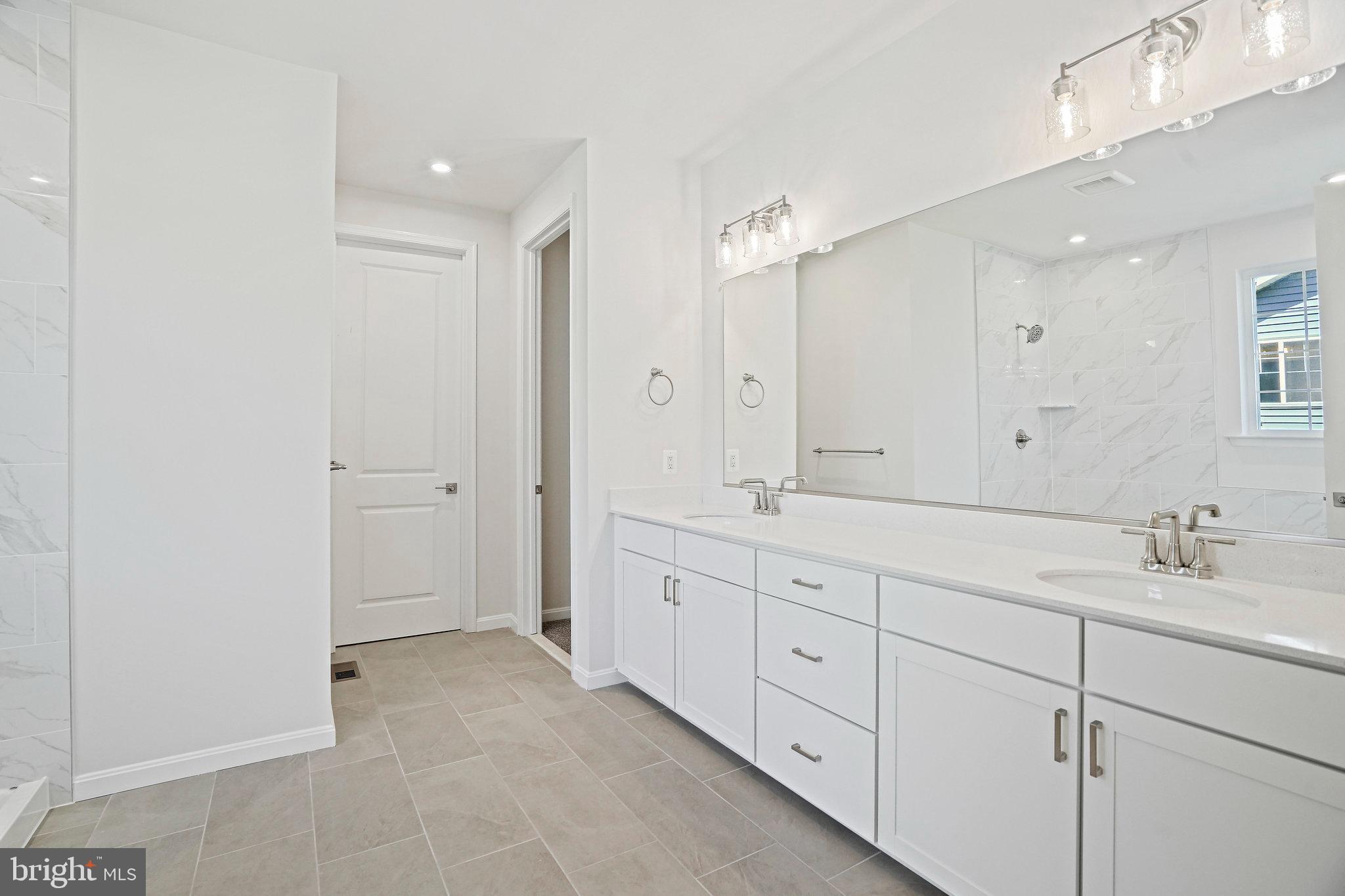 VINCENT ESTATES - Residential