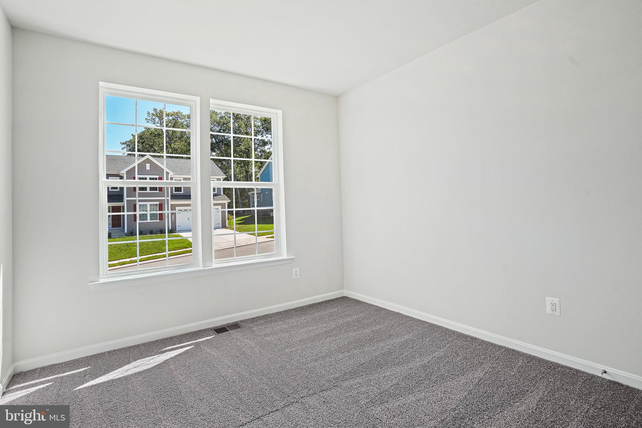 VINCENT ESTATES - Residential