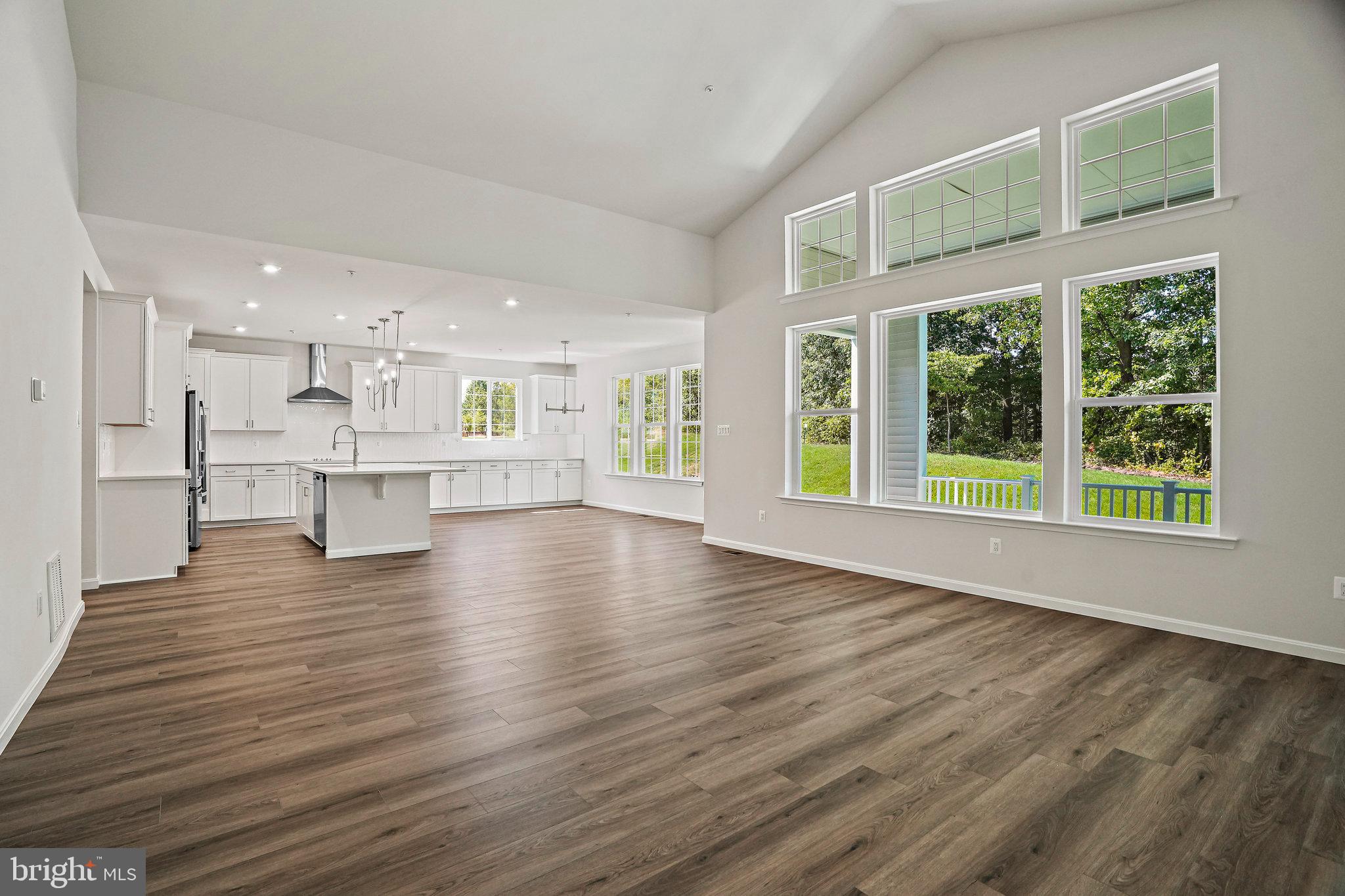 VINCENT ESTATES - Residential