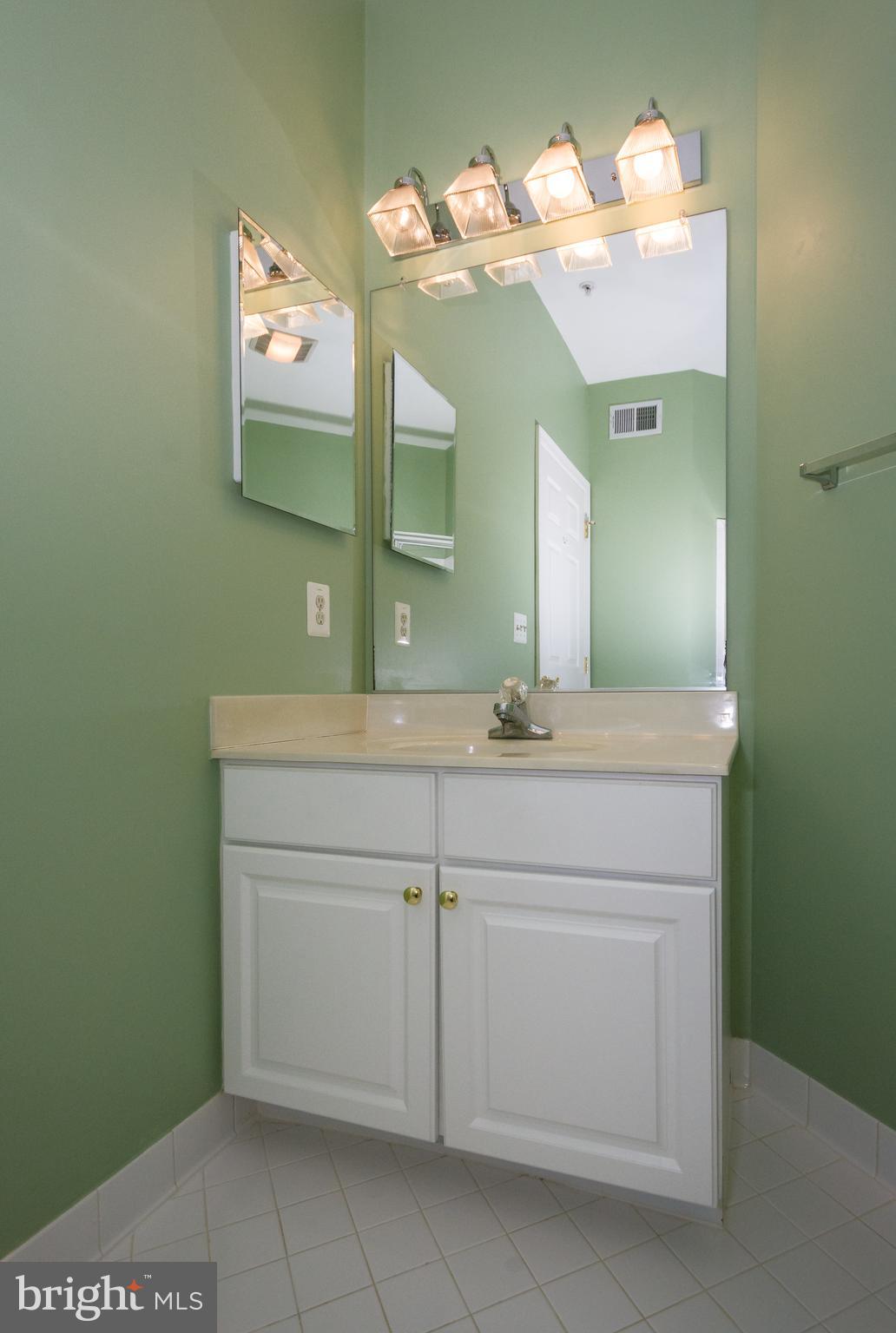 TAYLOR RIDGE CONDOMINIUMS - Residential