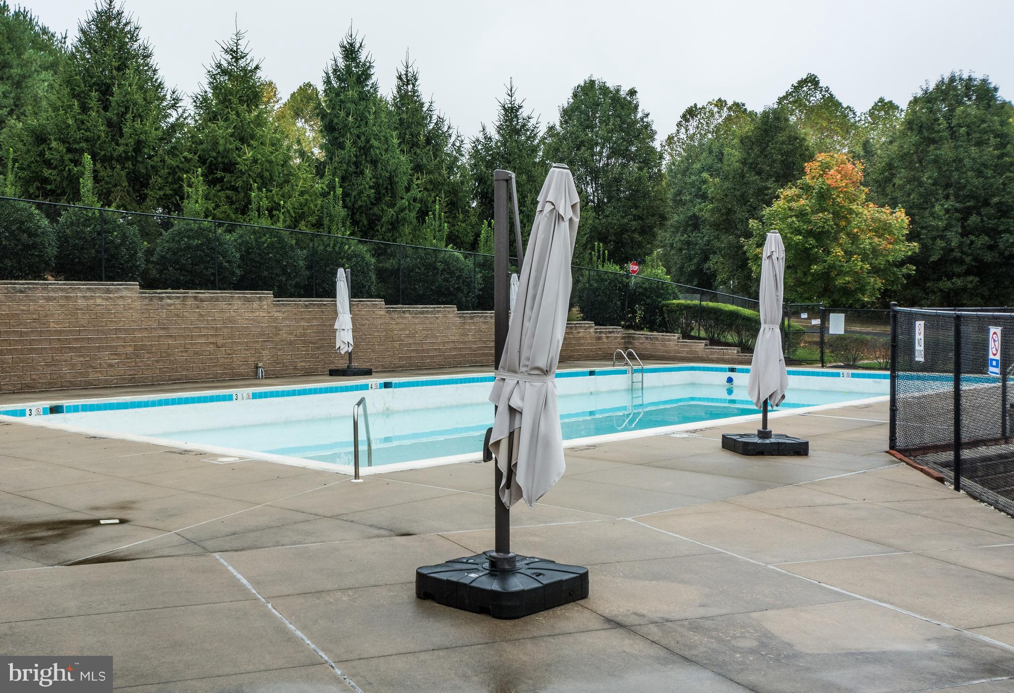 TAYLOR RIDGE CONDOMINIUMS - Residential