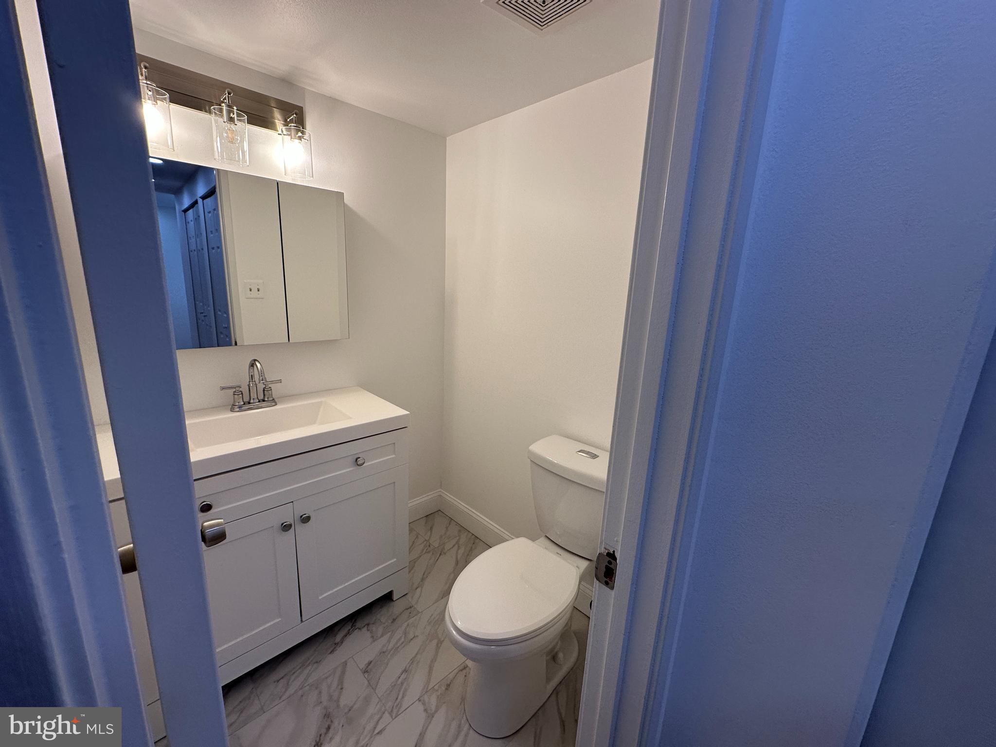 AMERICANA FINMARK - Residential