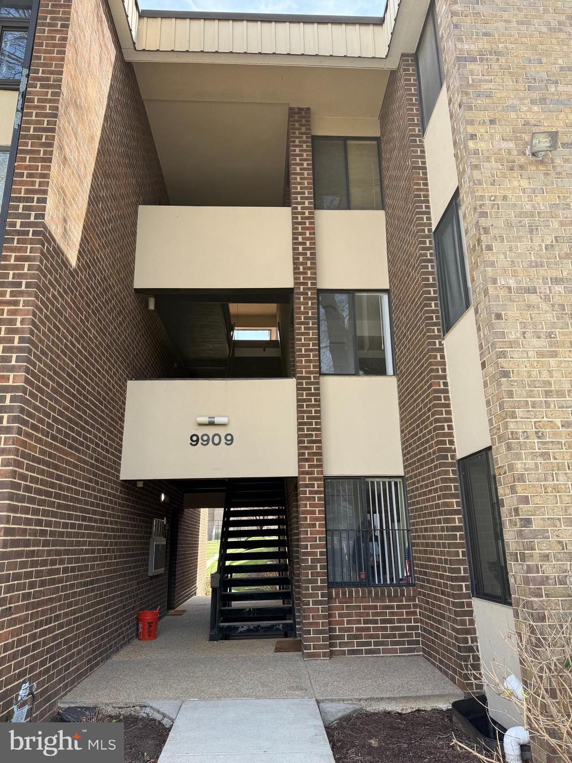 9909 BLUNDON DRIVE 4-202