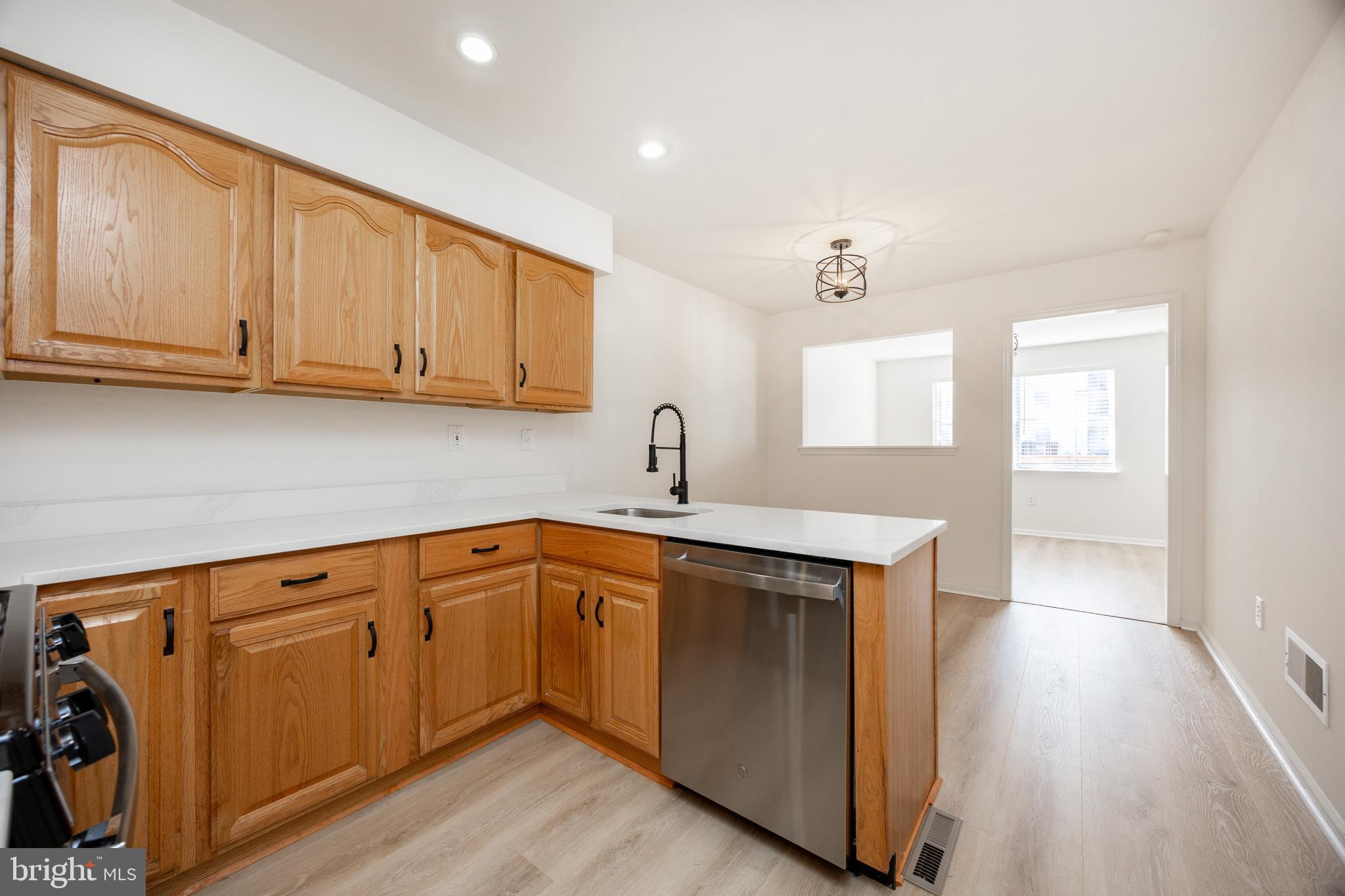 THE ORCHARD - Residential Lease