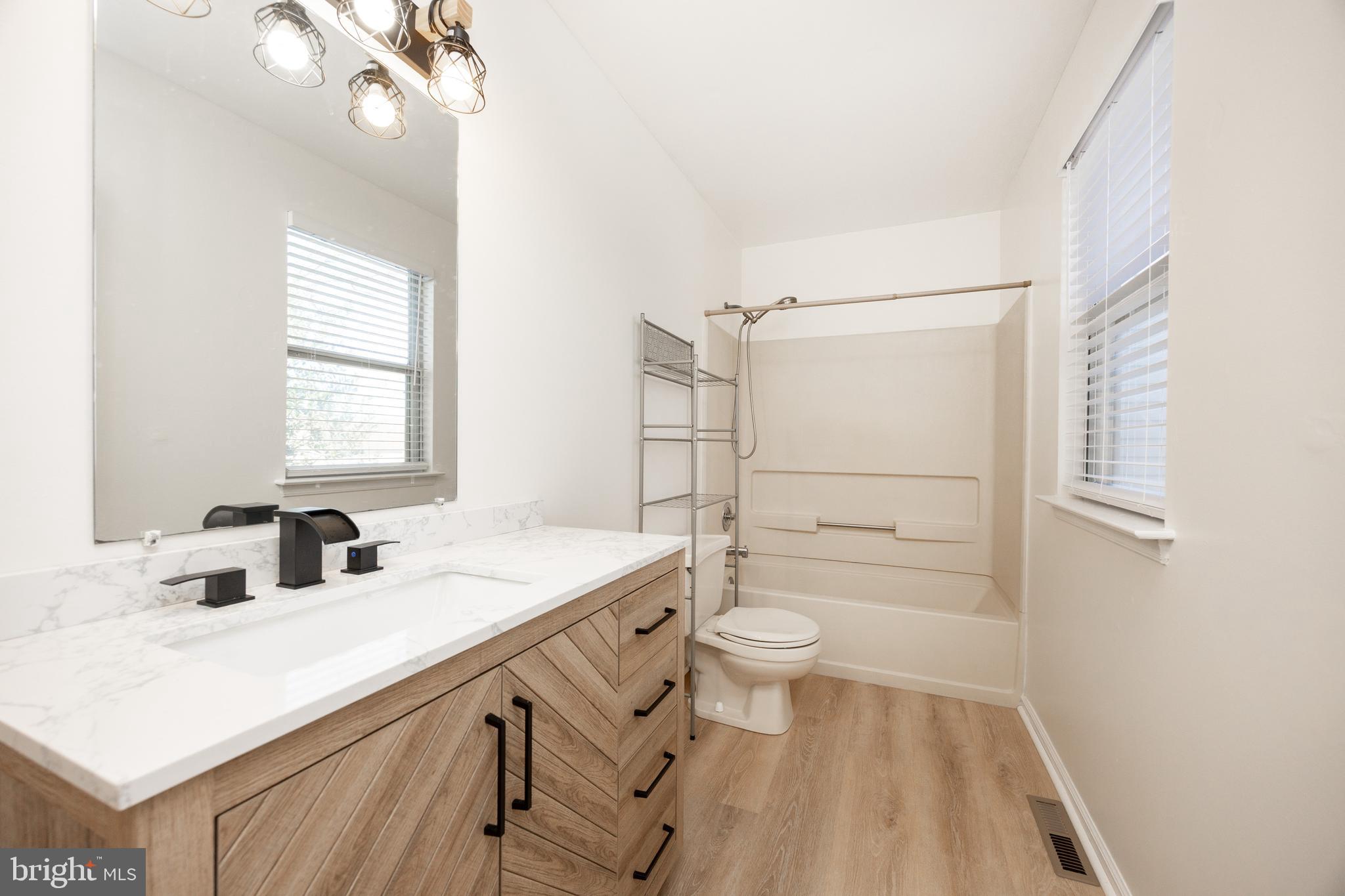 THE ORCHARD - Residential Lease