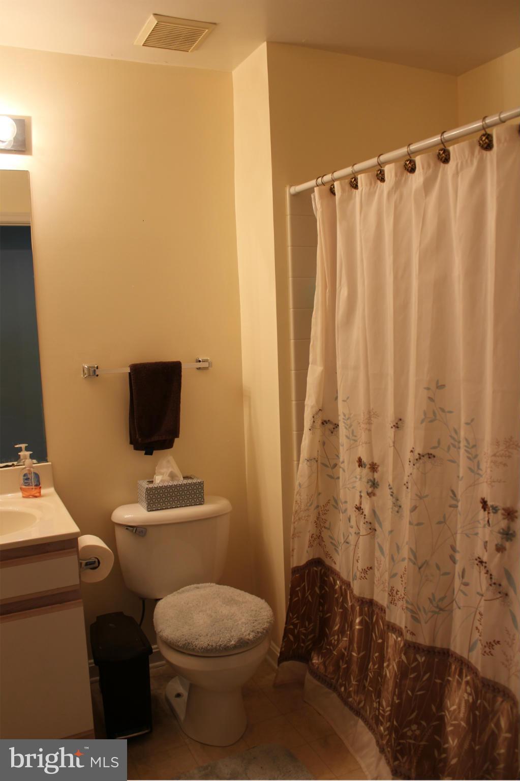 TIDEWATER COLONY - Residential Lease