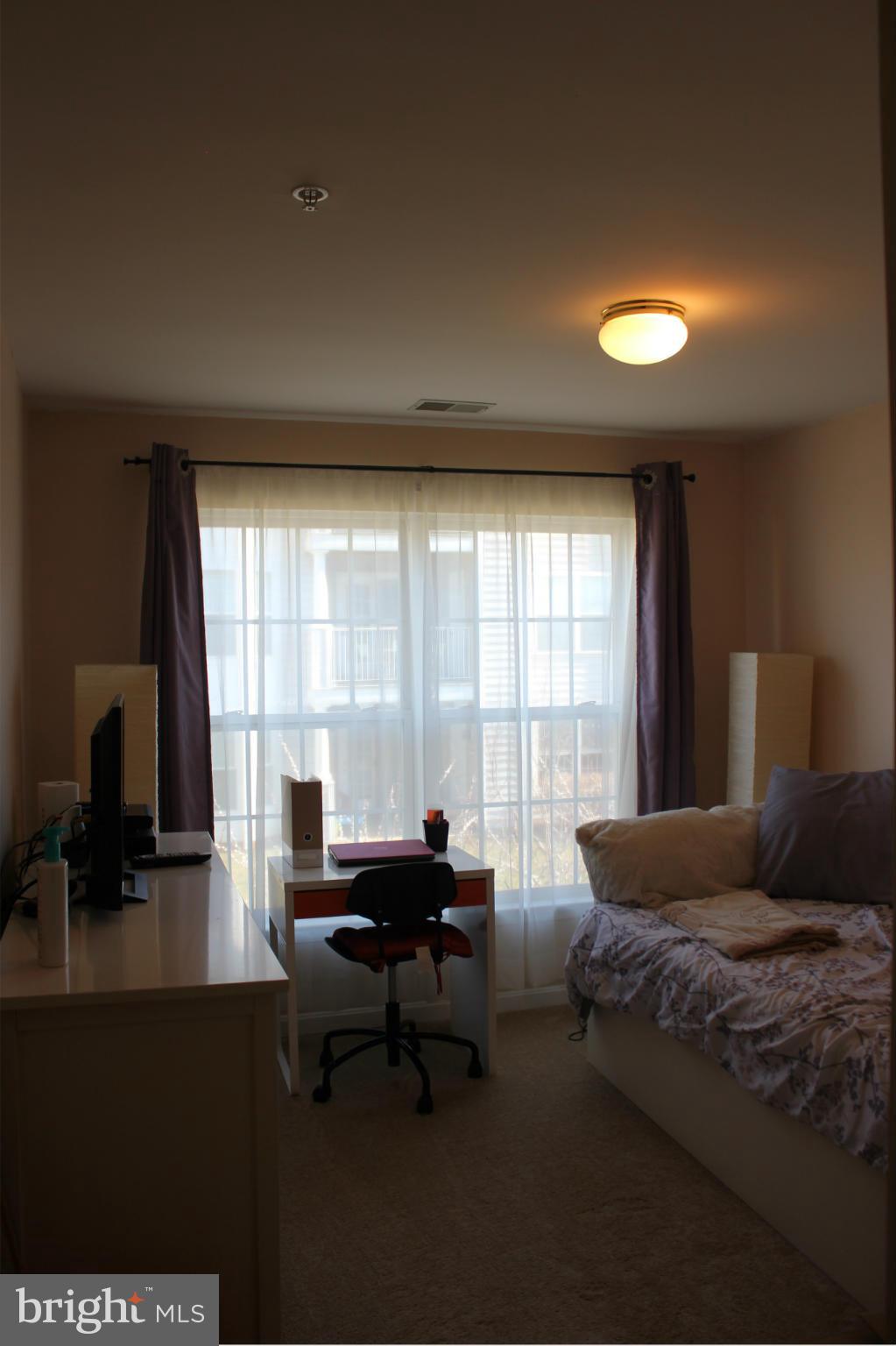 TIDEWATER COLONY - Residential Lease