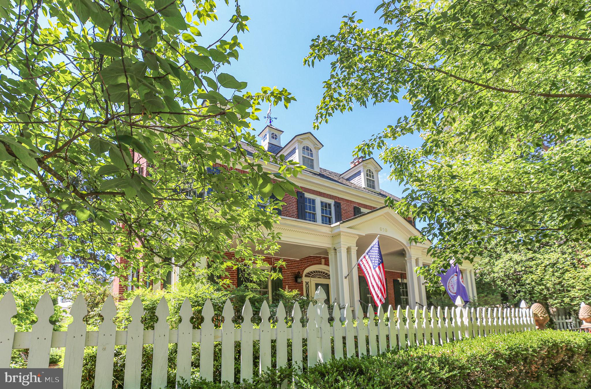 DOWNTOWN FREDERICKSBURG - Residential