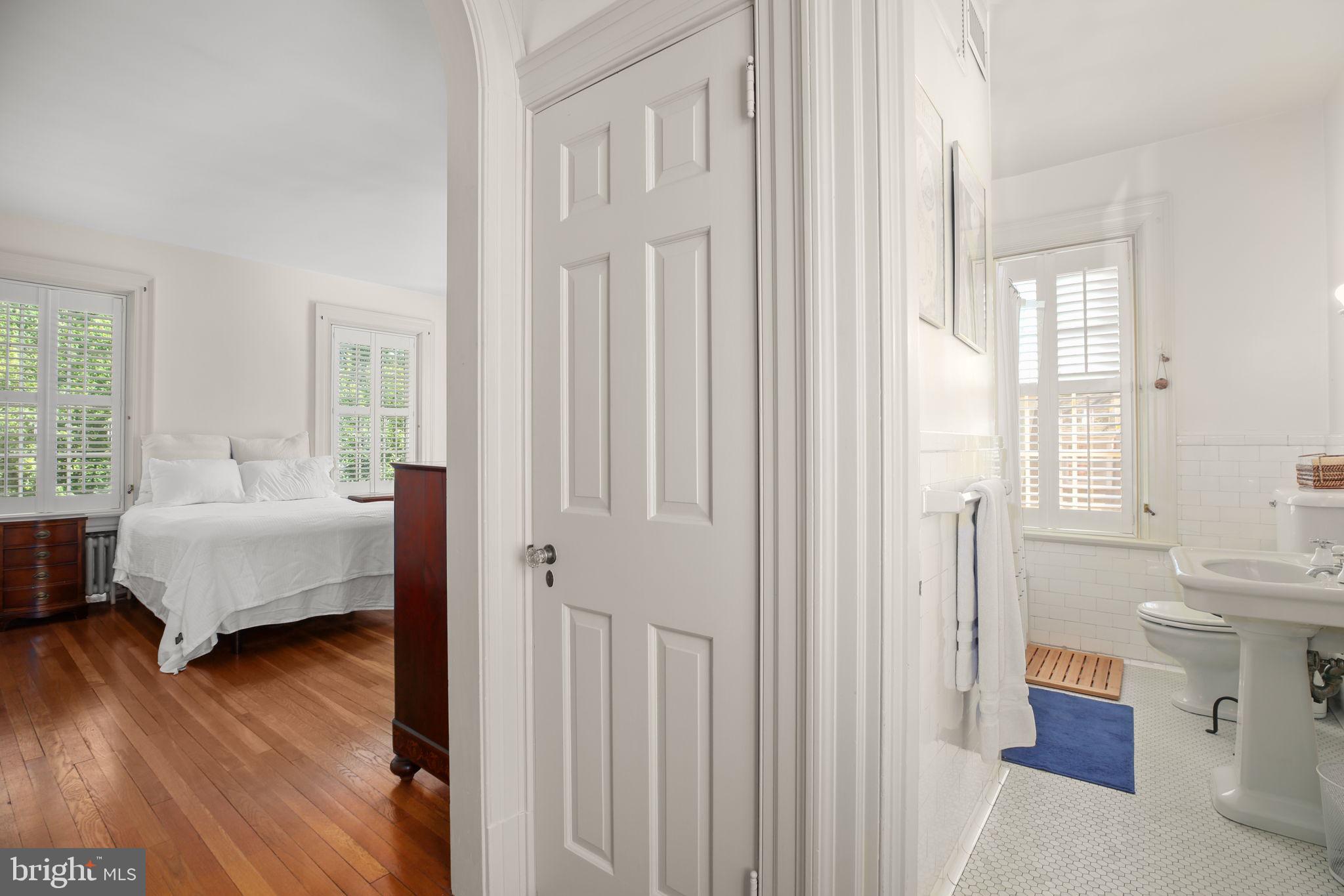 DOWNTOWN FREDERICKSBURG - Residential