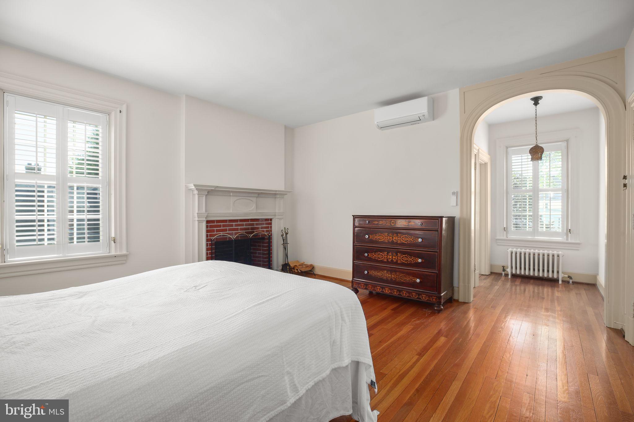 DOWNTOWN FREDERICKSBURG - Residential