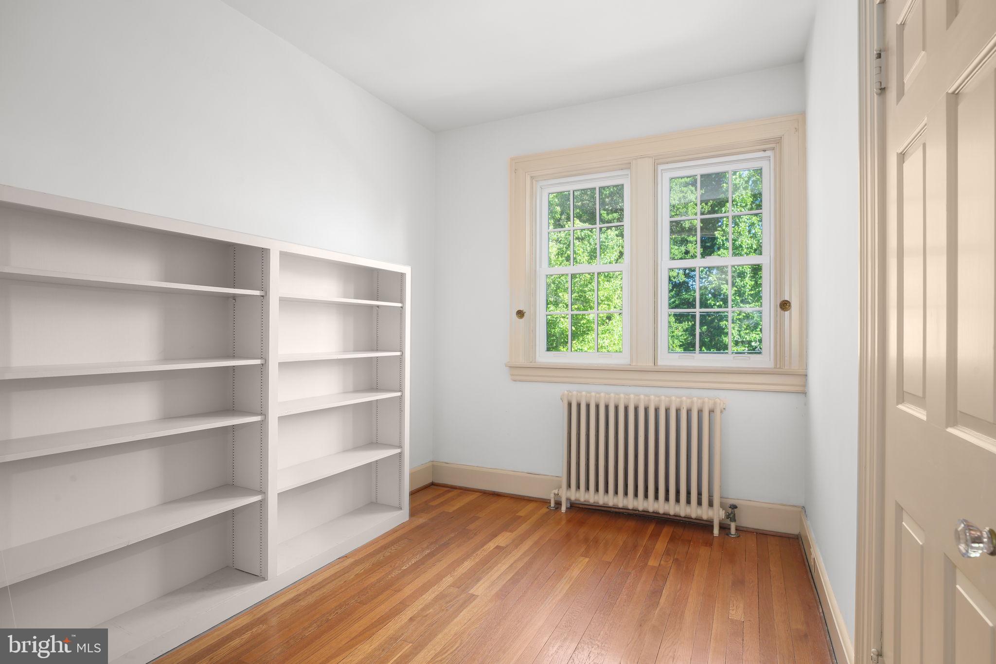 DOWNTOWN FREDERICKSBURG - Residential