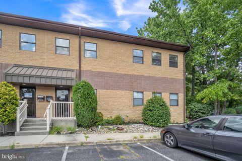 Photo of 600 Deer Road #12, CHERRY HILL, NJ 08034 (MLS # NJCD2073550)