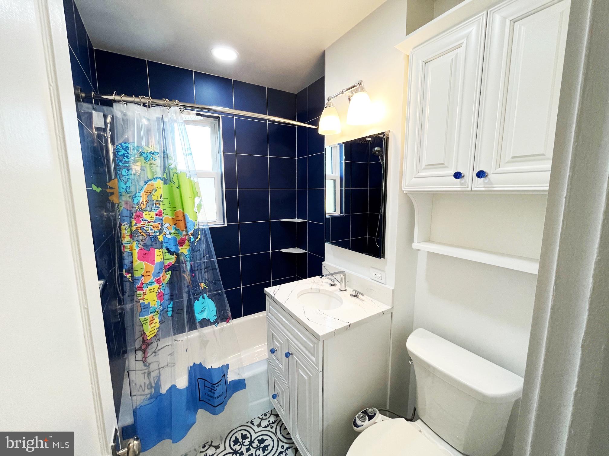 WAVERLY TAYLOR - Residential Lease