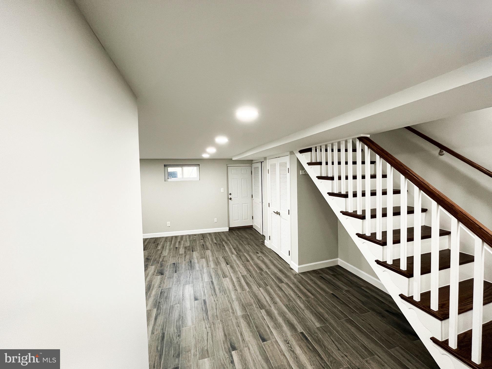 WAVERLY TAYLOR - Residential Lease