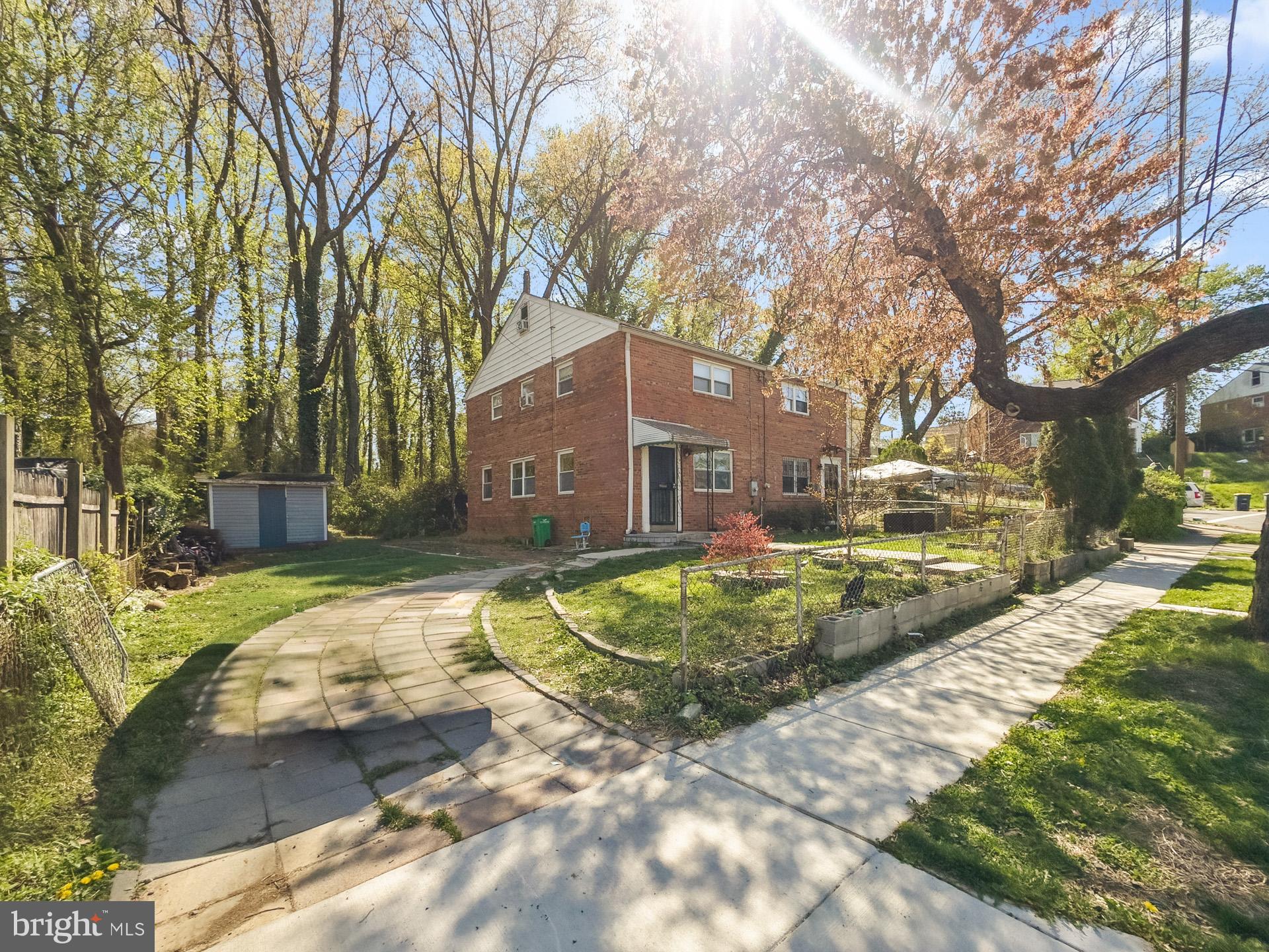 TEMPLETON KNOLLS - Residential