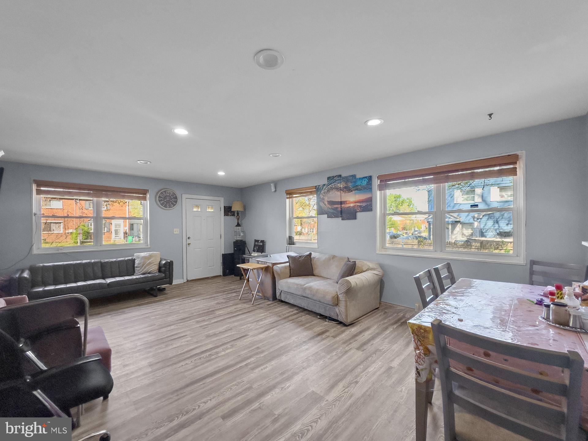 TEMPLETON KNOLLS - Residential