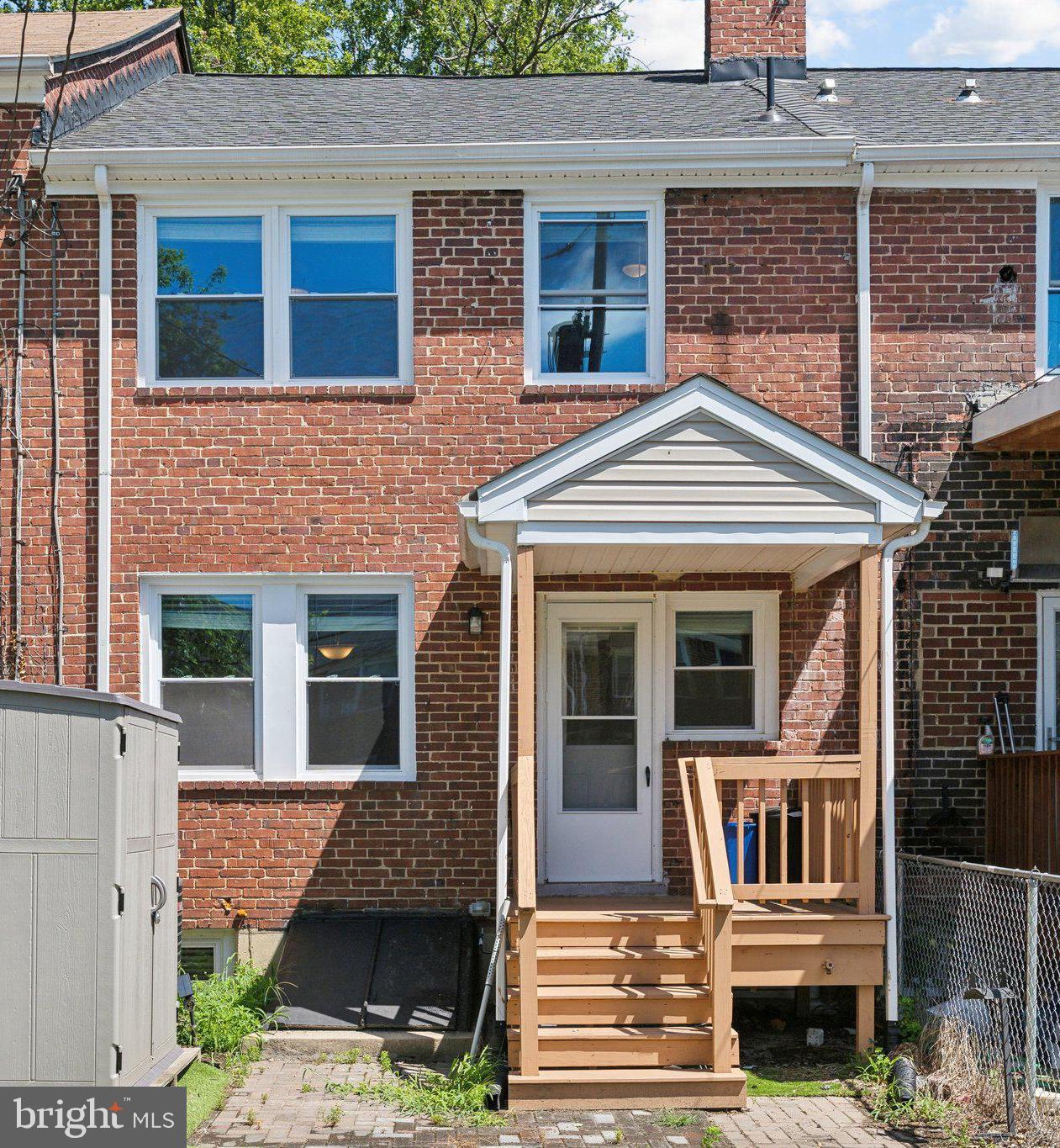 NORTHWOOD - Residential